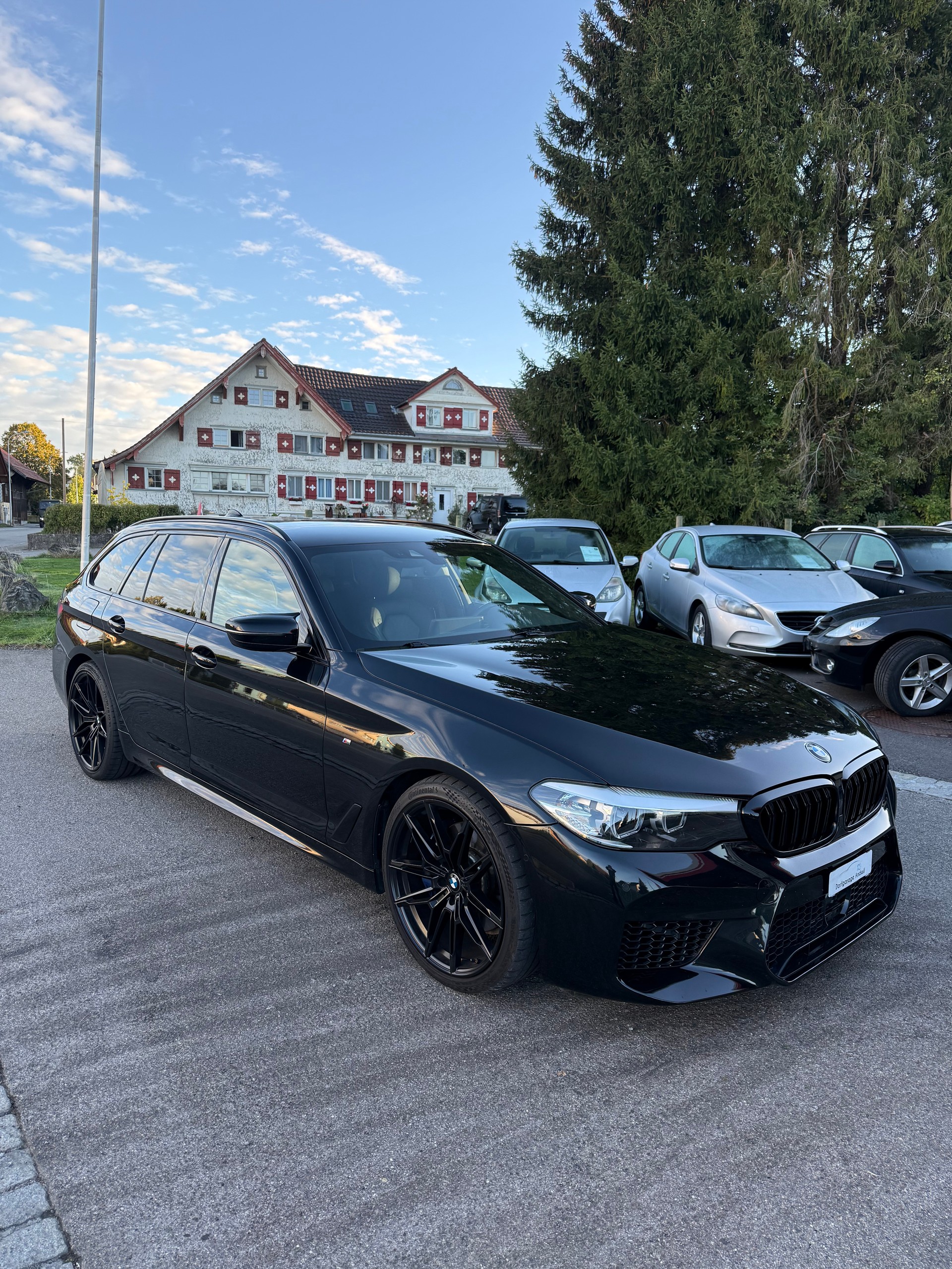 BMW 530d xDrive Touring Pure M Sport Edition Steptr.-image-4