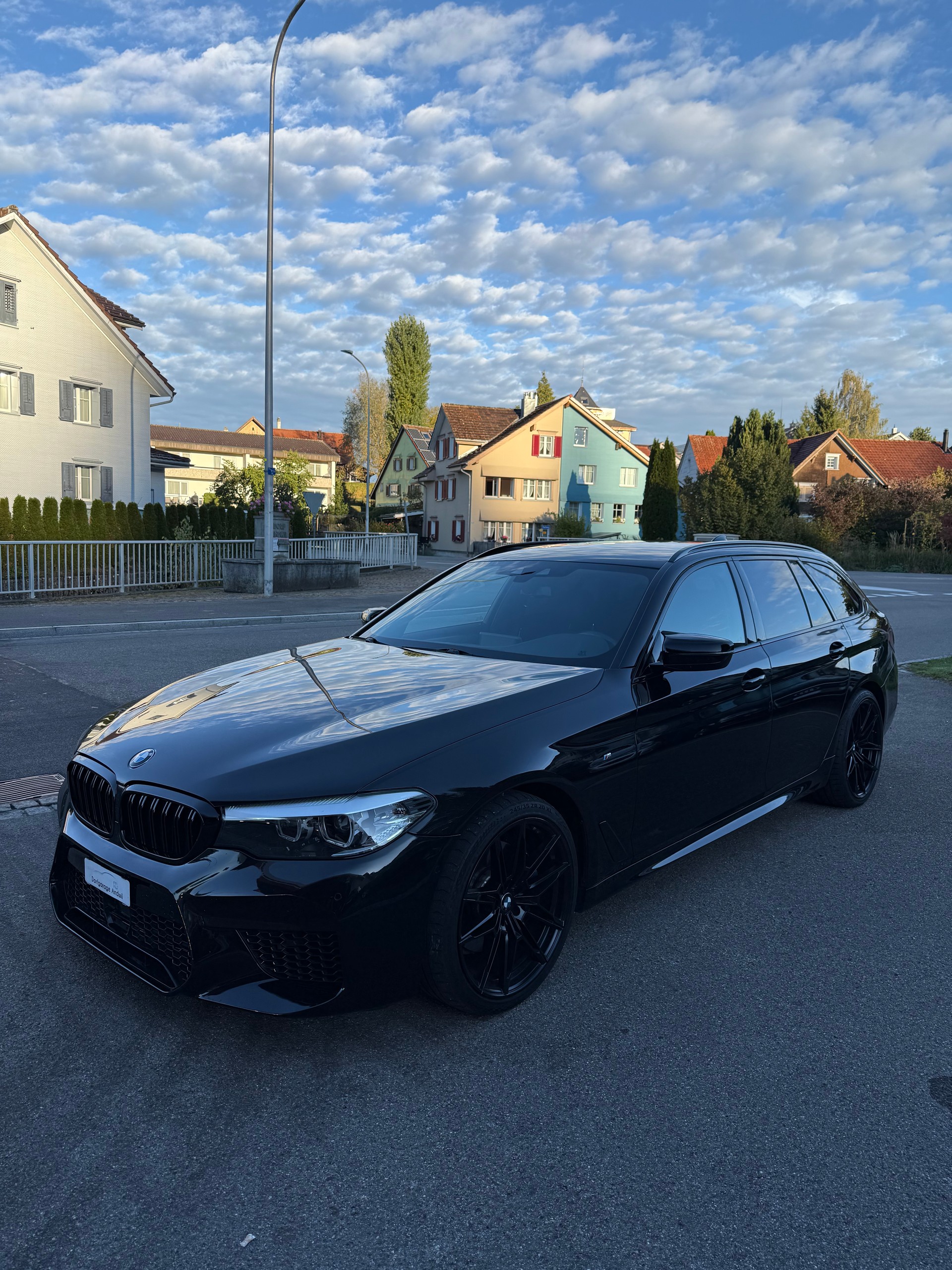 BMW 530d xDrive Touring Pure M Sport Edition Steptr.-image-0