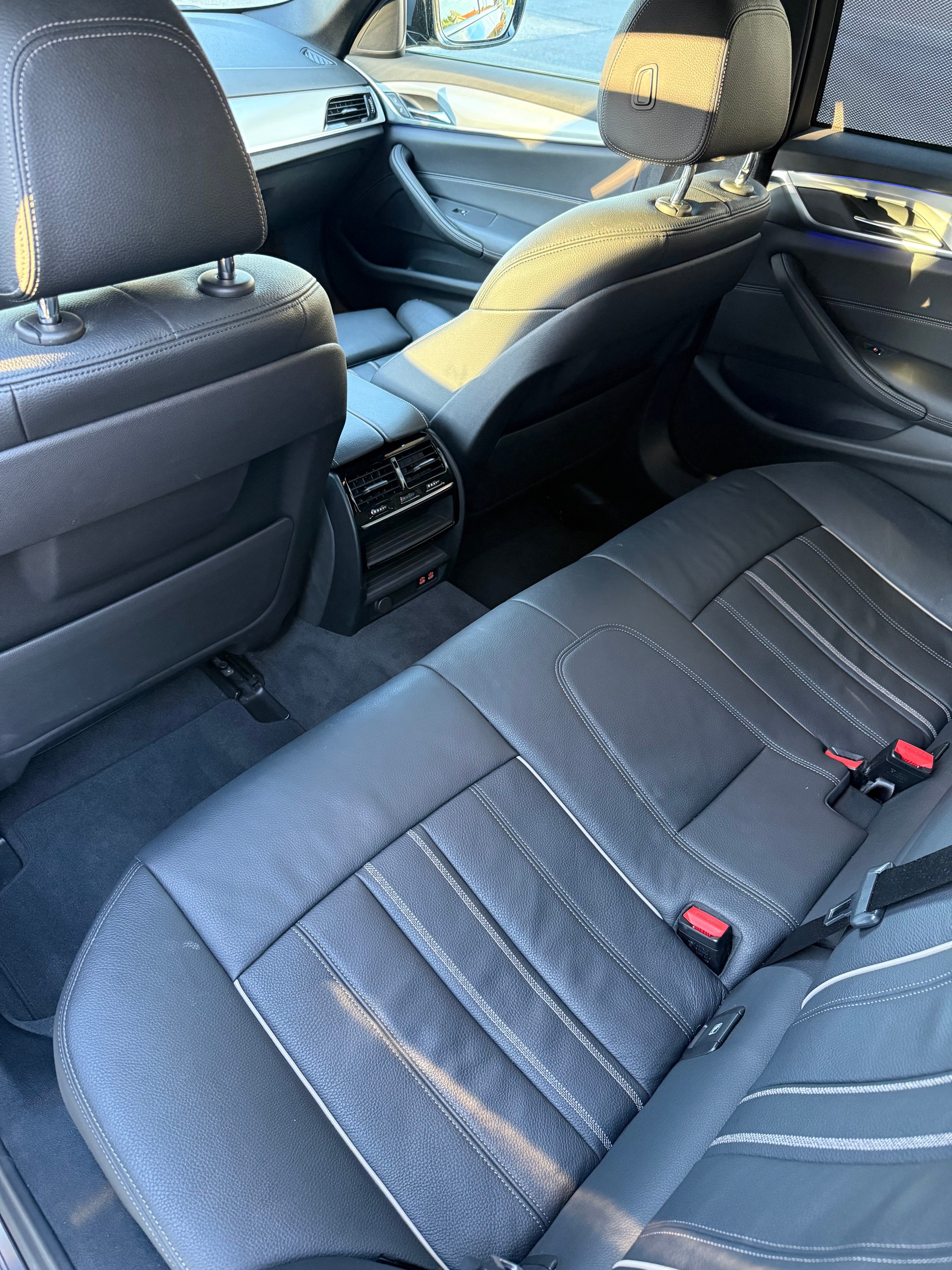 BMW 530d xDrive Touring Pure M Sport Edition Steptr.-image-8