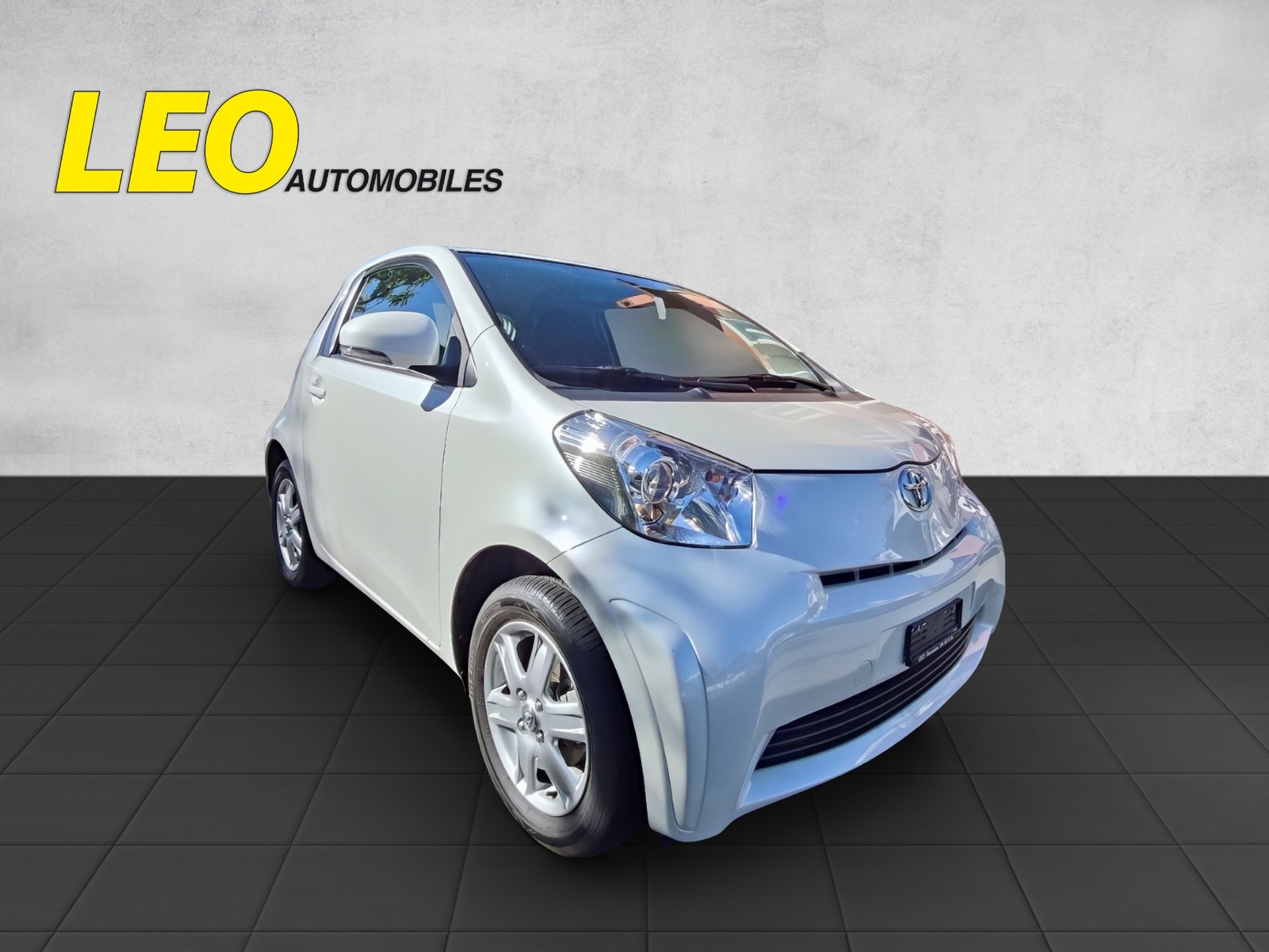 TOYOTA iQ 1.0 VVT-i Eco-image-0