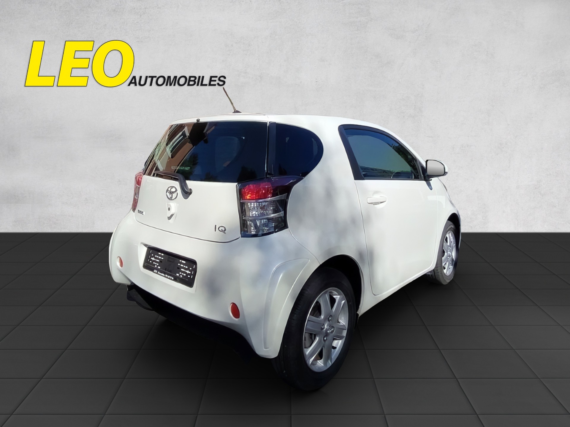 TOYOTA iQ 1.0 VVT-i Eco-image-2