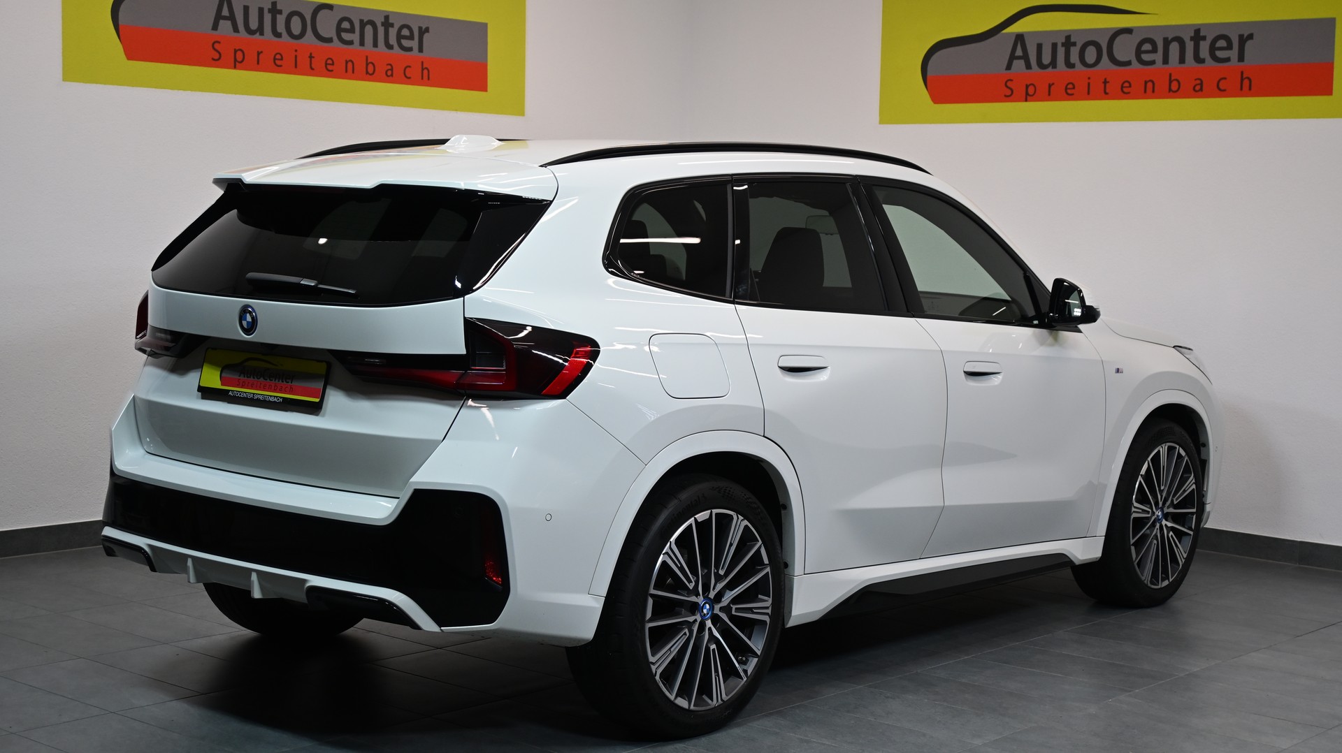 BMW X1 xDrive 25e M Sport-image-13