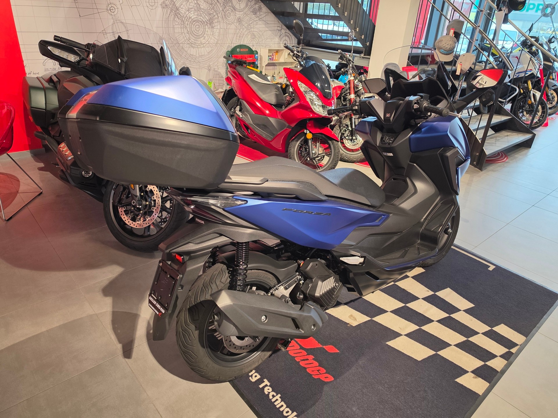 HONDA Nss 125 Forza ABS-showroom-element-3