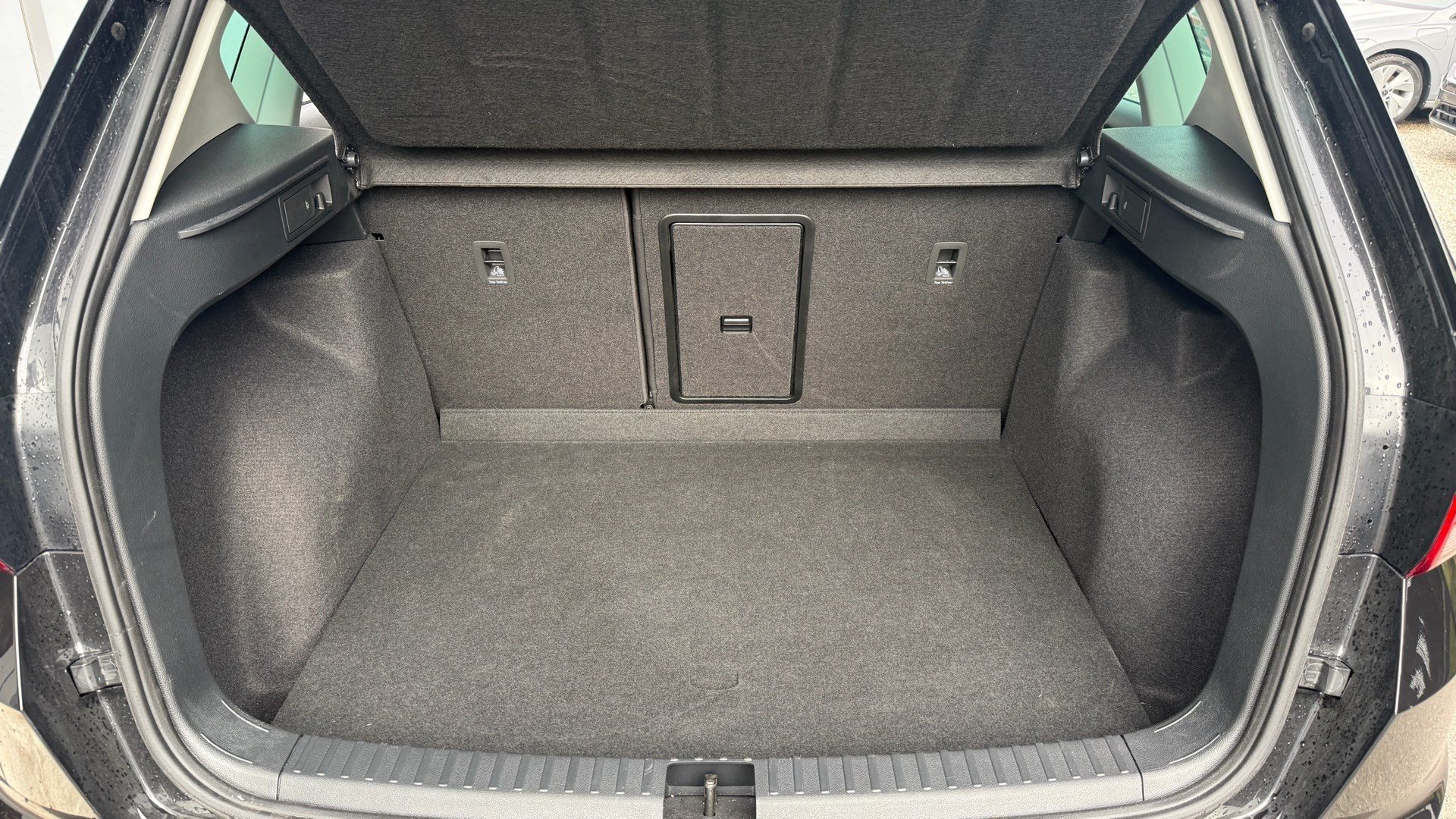 CUPRA Ateca 2.0 TSI 4Drive *** ANHÄNGERKUPPLUNG SCHWENKBAR & 5 JAHRE CUPRA WERKSGARANTIE ***-image-19