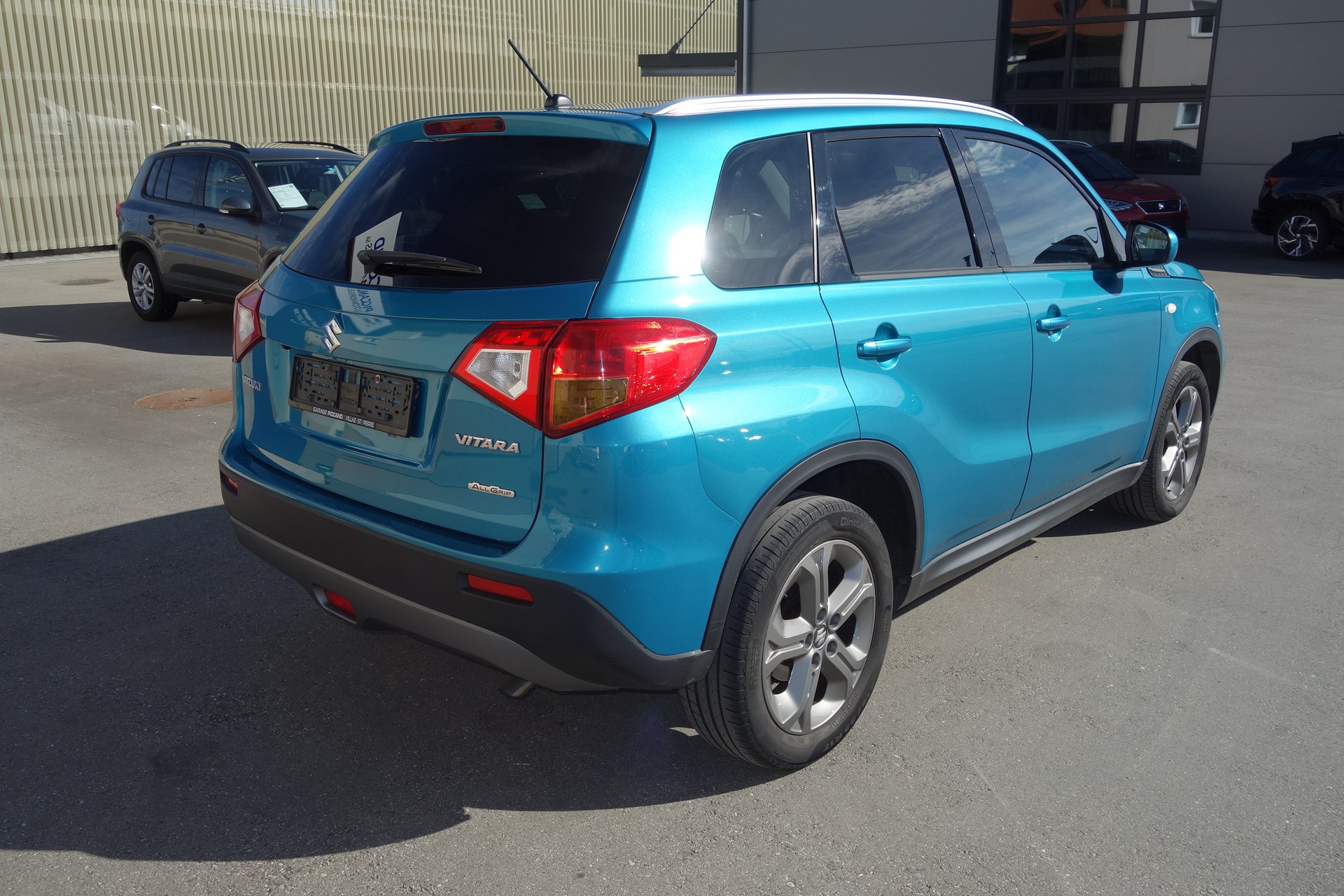 SUZUKI Vitara 1.6 Compact+-image-4