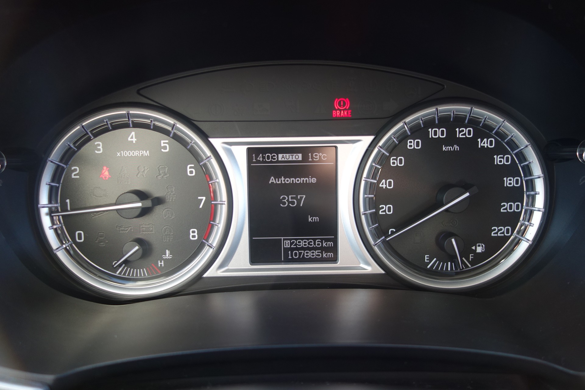 SUZUKI Vitara 1.6 Compact+-image-5