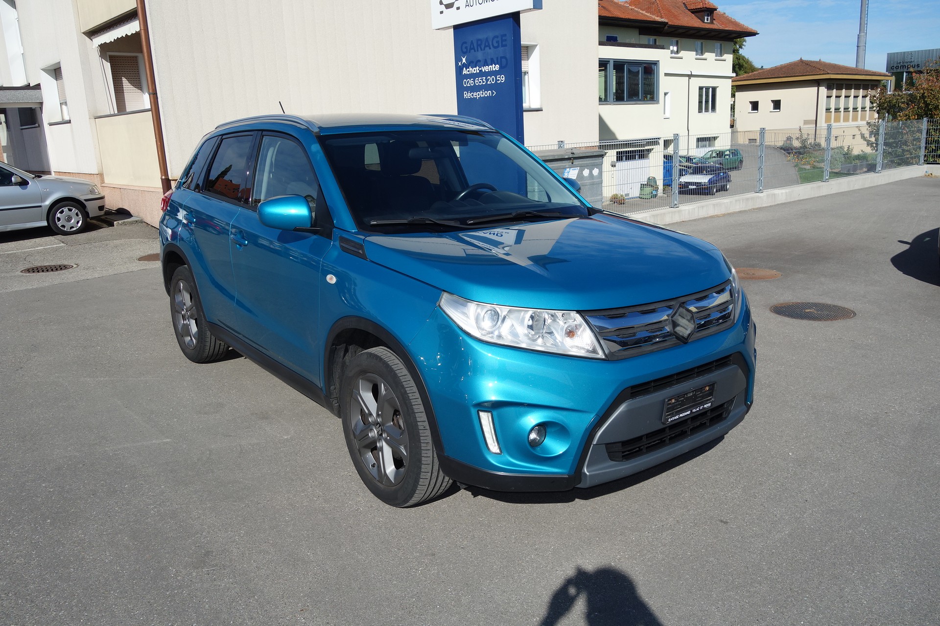 SUZUKI Vitara 1.6 Compact+-image-1