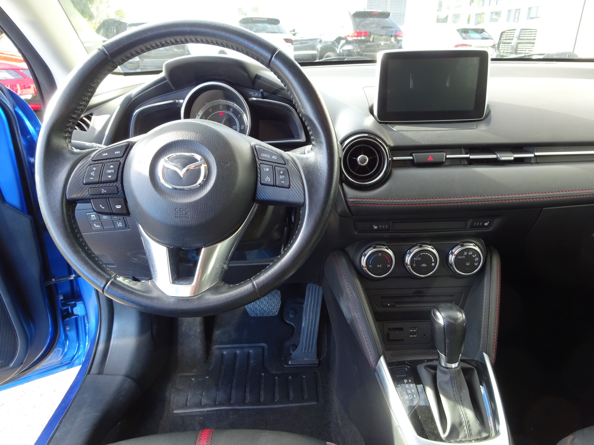 MAZDA 2 1.5i 16V Skyactiv-G Ambition Drive-image-8