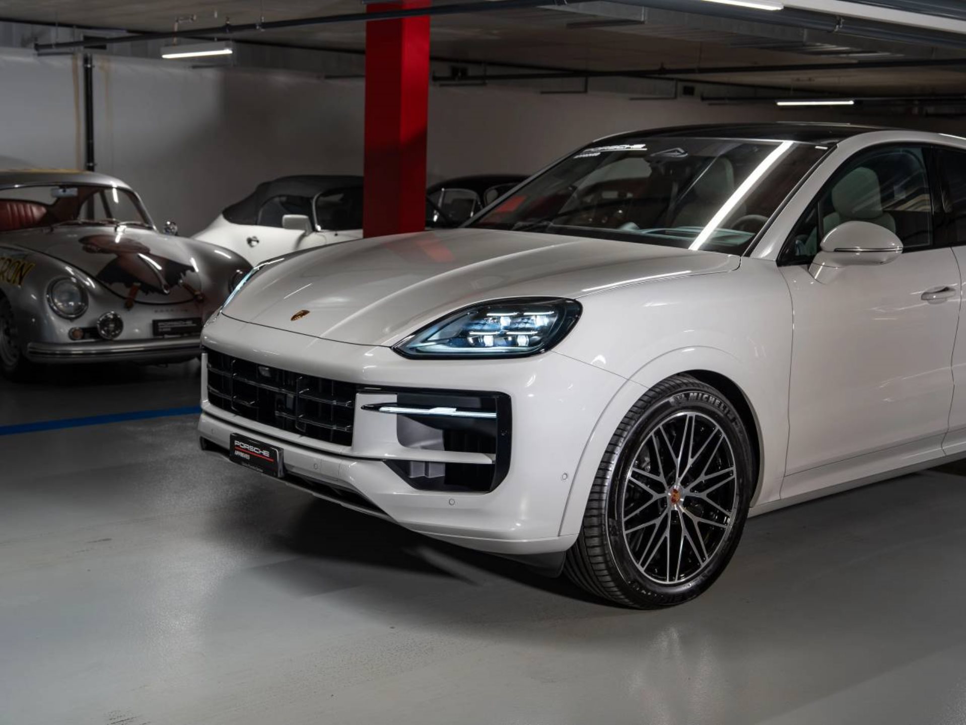 PORSCHE Cayenne GTS Coupé-image-21