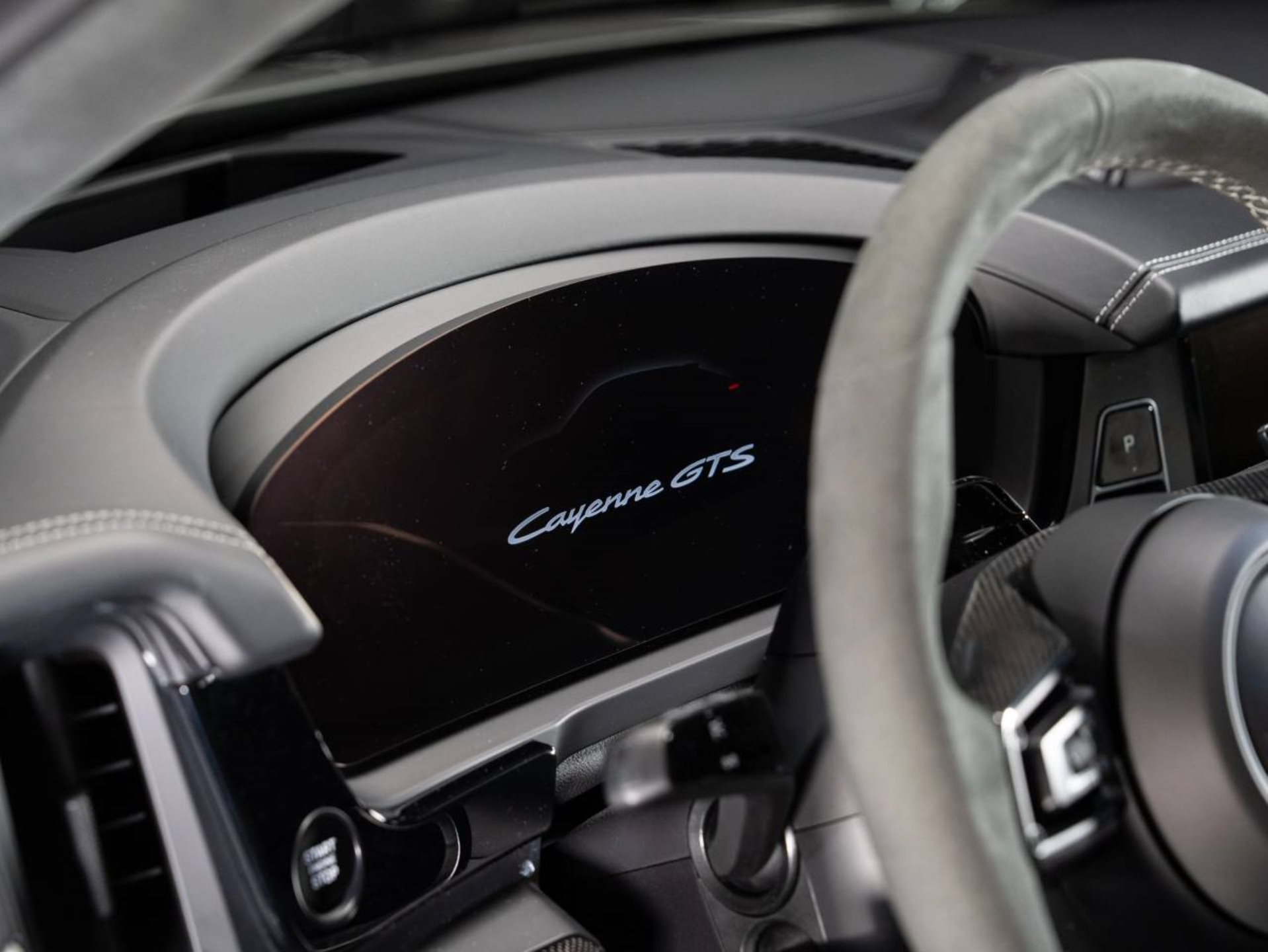 PORSCHE Cayenne GTS Coupé-image-11