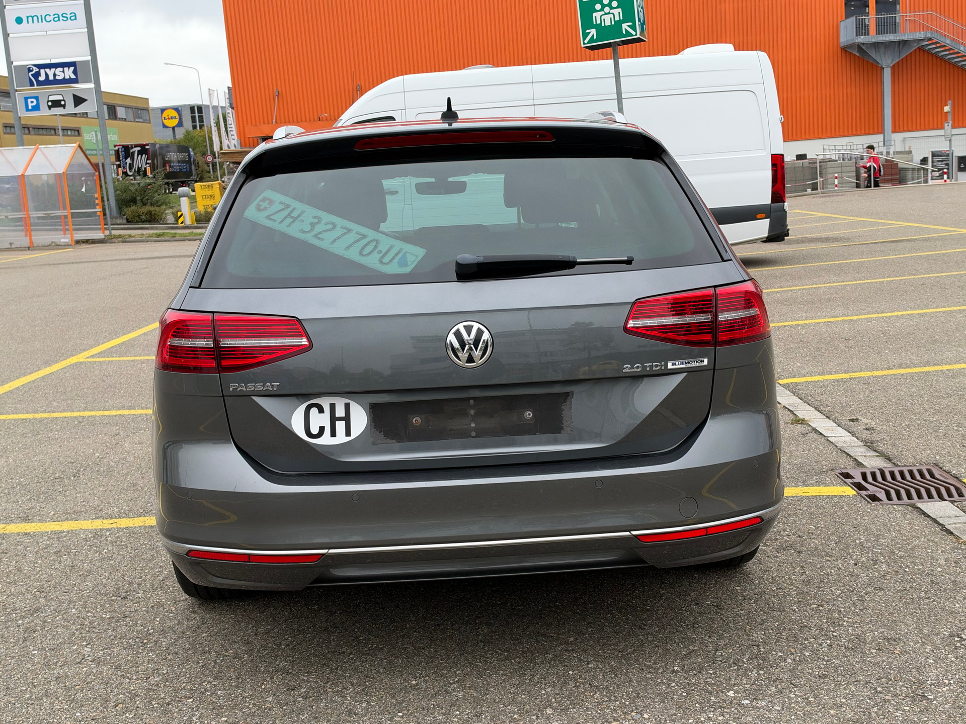 VW Passat Variant 2.0 TDI BMT Comfortline DSG-image-8