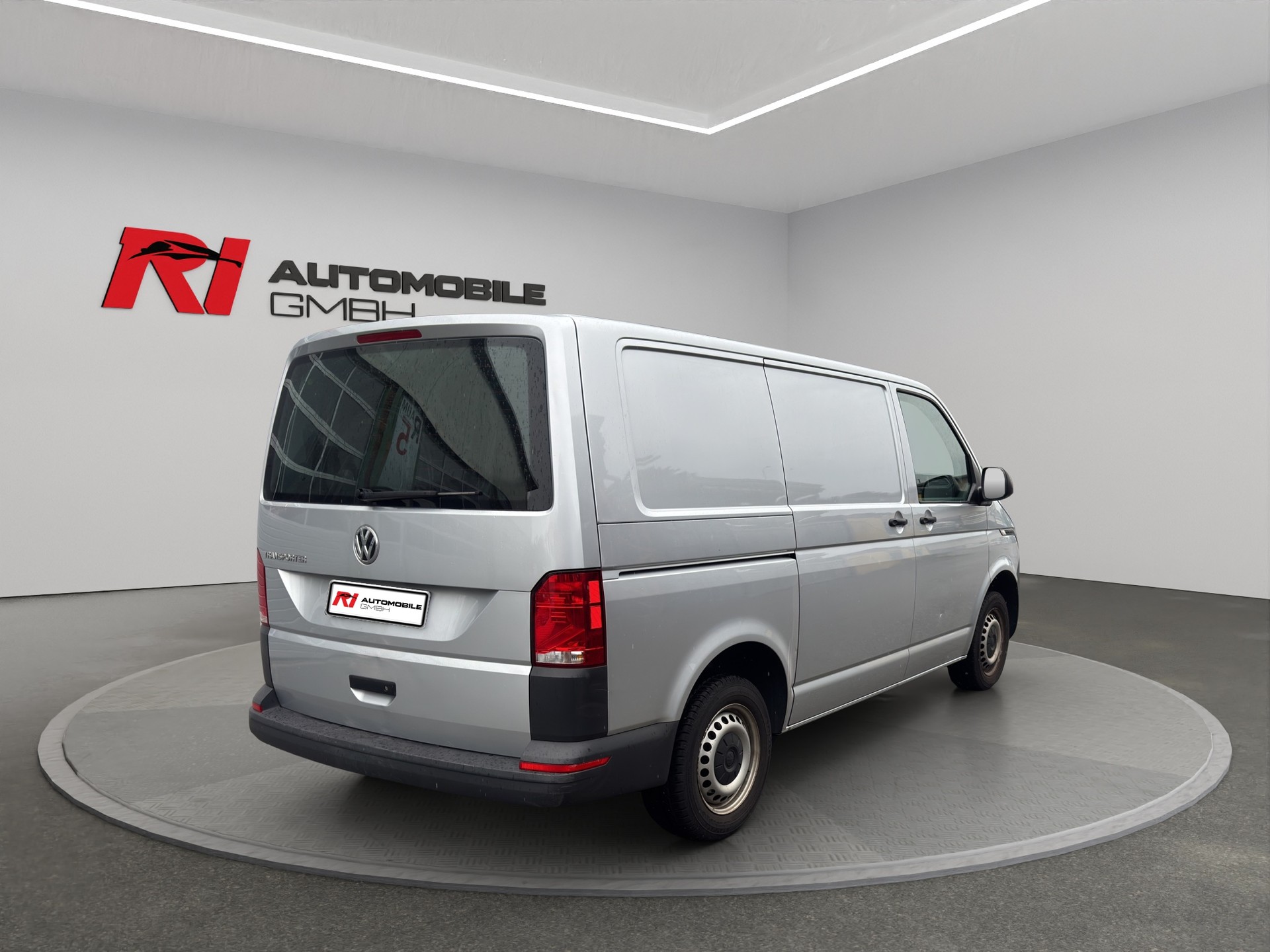 VW T6.1 2.0 TDI-showroom-element-2