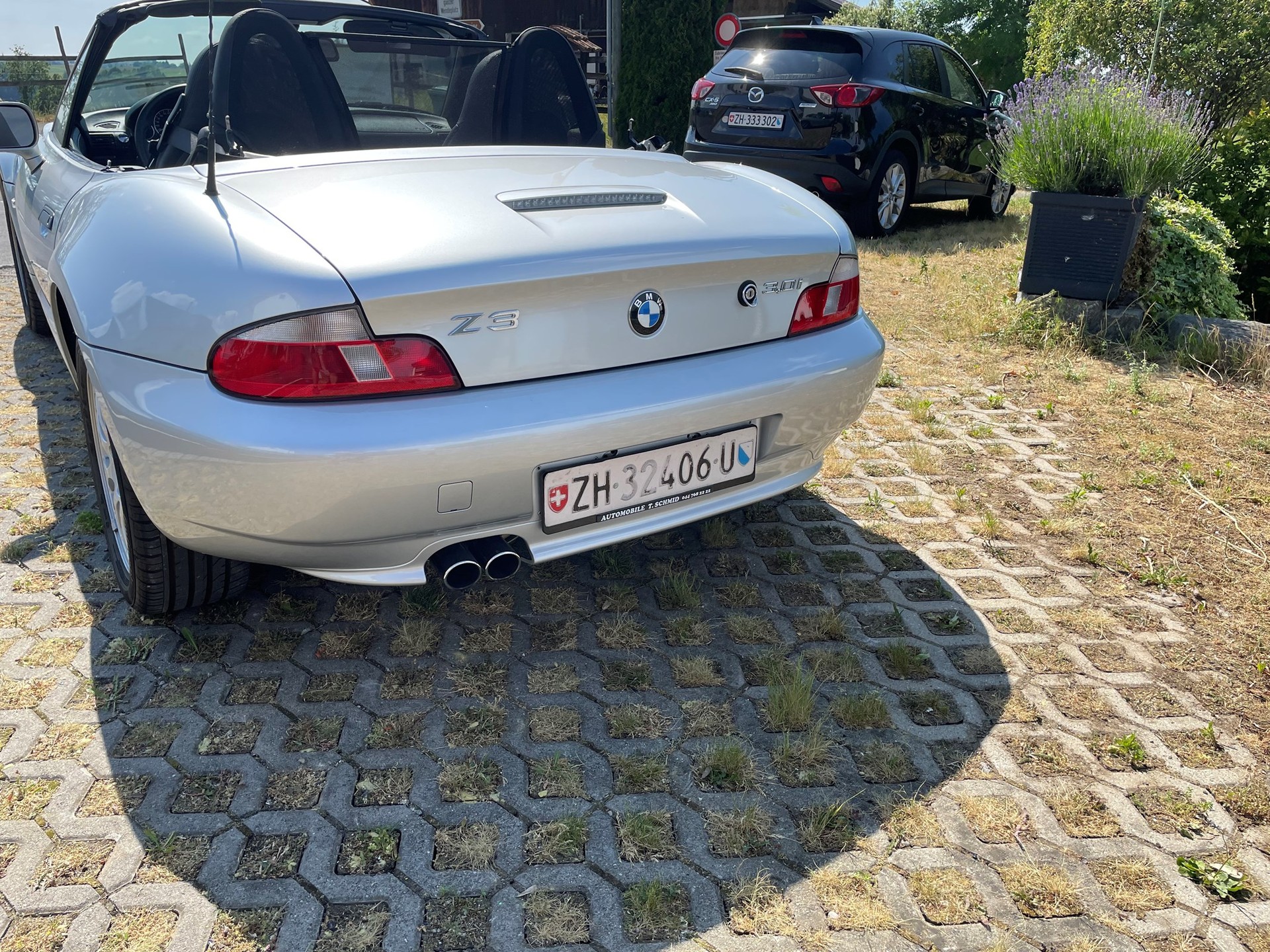 BMW Z3 3.0i Roadster-image-2