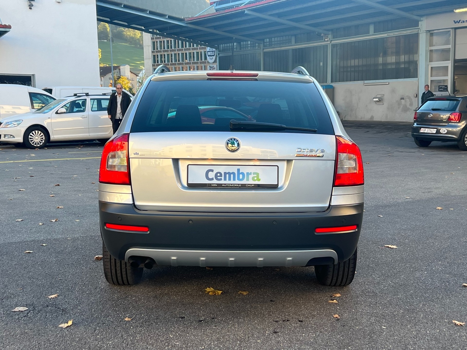 SKODA Octavia Combi 1.8 TSI Scout 4x4-image-8