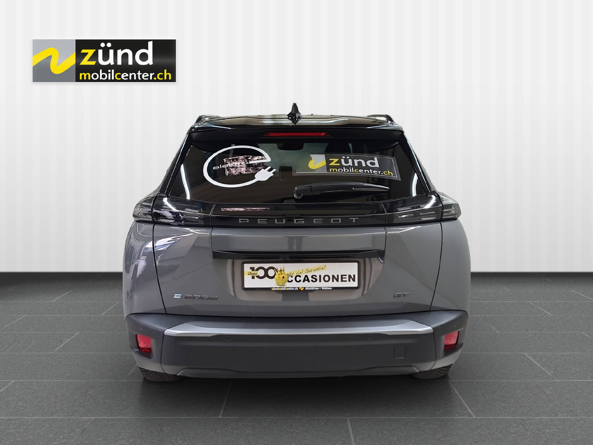 PEUGEOT E-2008 GT-image-3