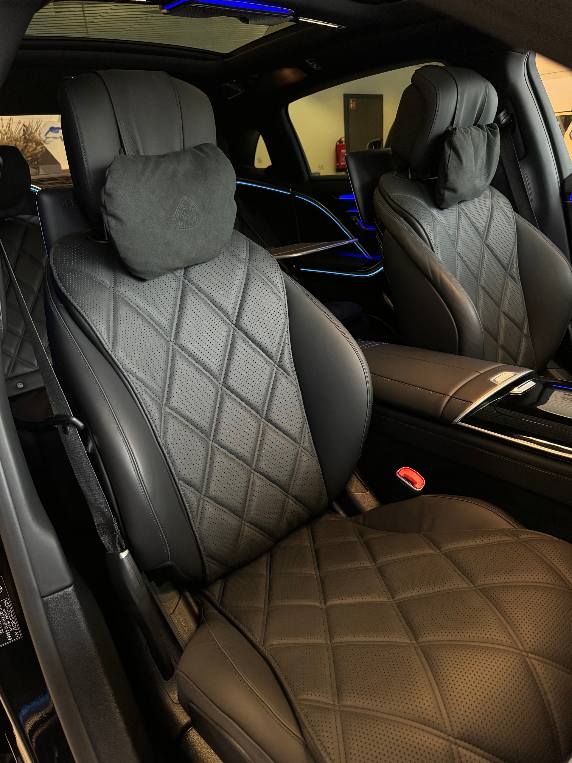 MERCEDES-BENZ Maybach 4-Matic 9G-Tronic Frist Class Fond-image-15