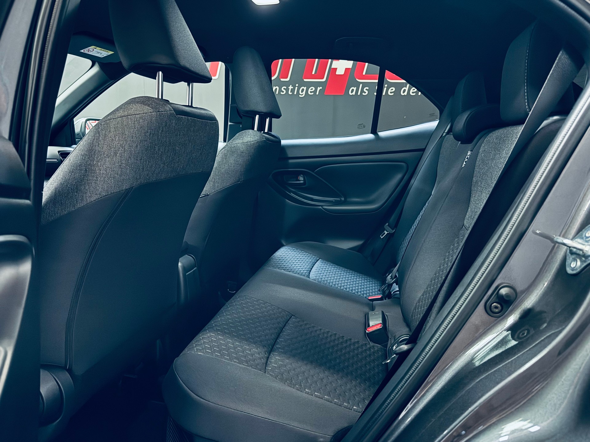 TOYOTA Yaris Cross 1.5 Trend AWDi e-CVT-image-11