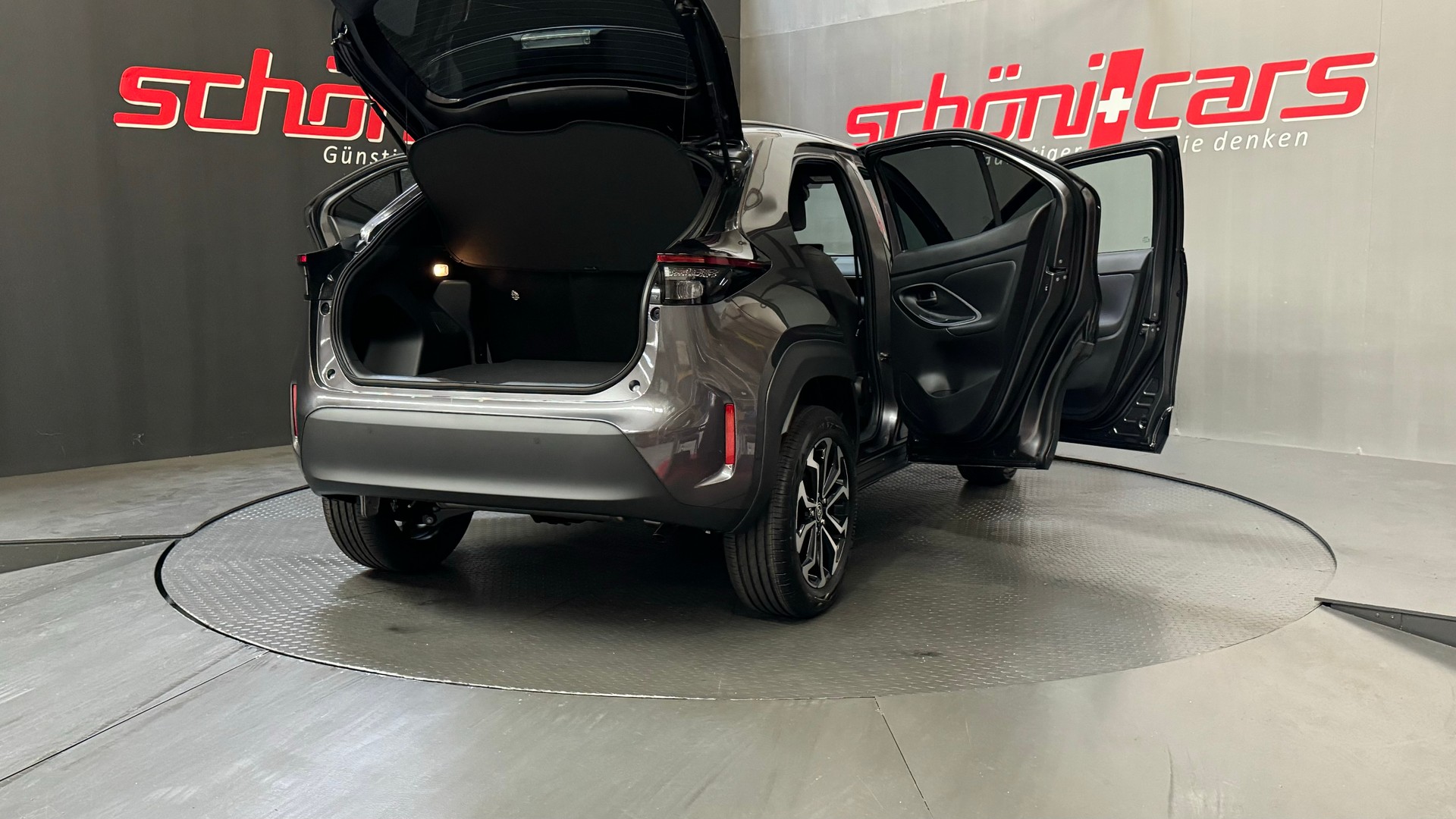 TOYOTA Yaris Cross 1.5 Trend AWDi e-CVT-image-6
