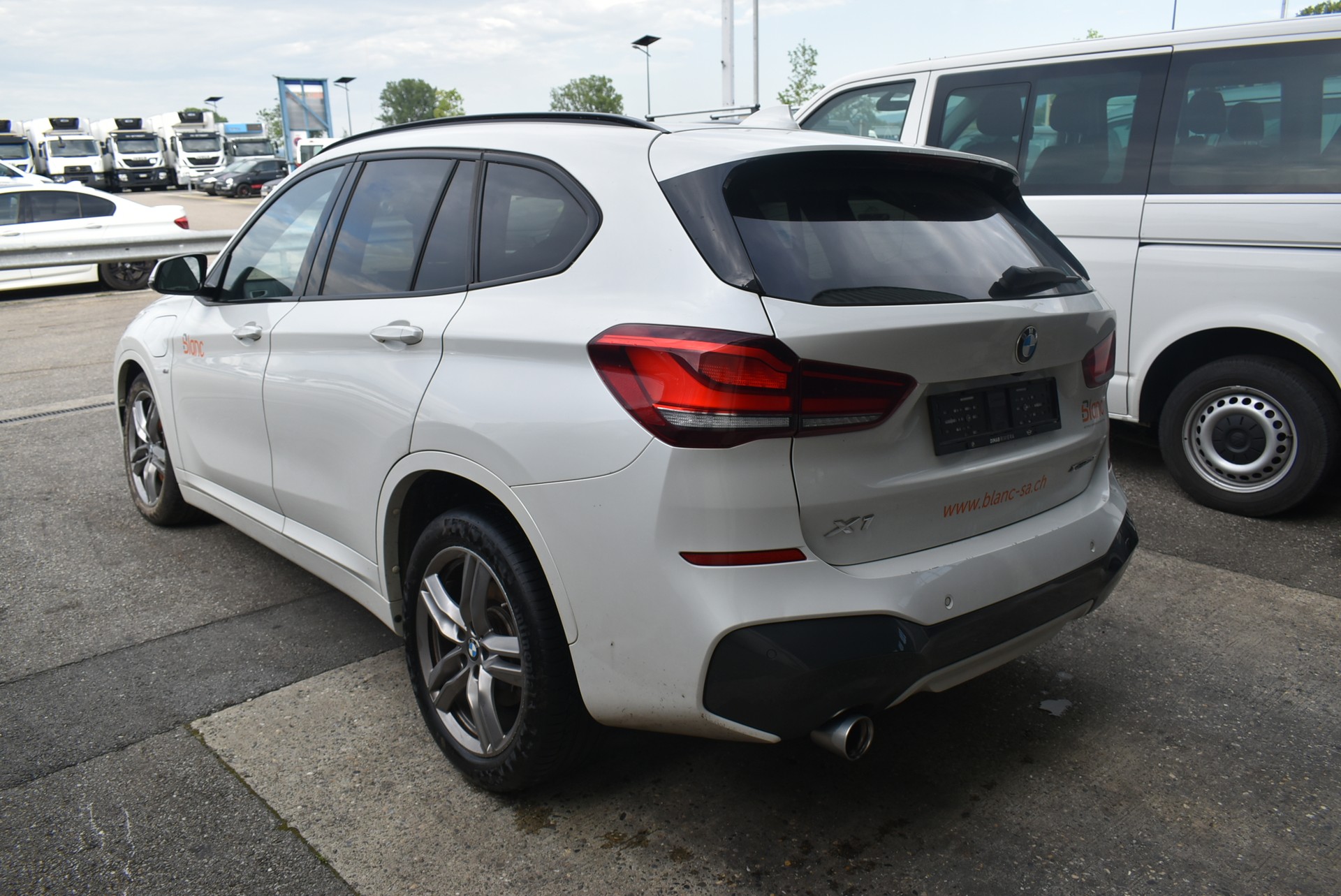 BMW X1 xDrive 25e Sport Line Steptronic-image-6