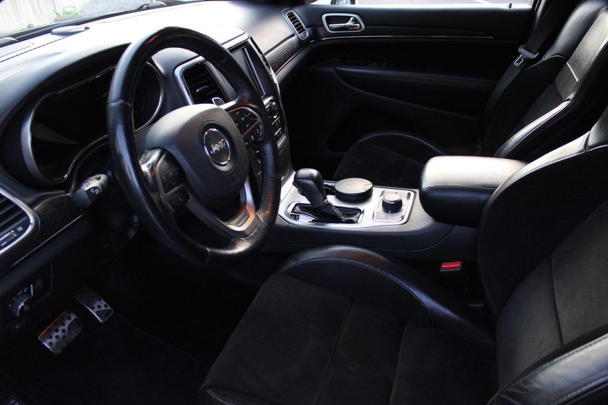 JEEP Grand Cherokee 3.0 CRD 250 Overland-image-14