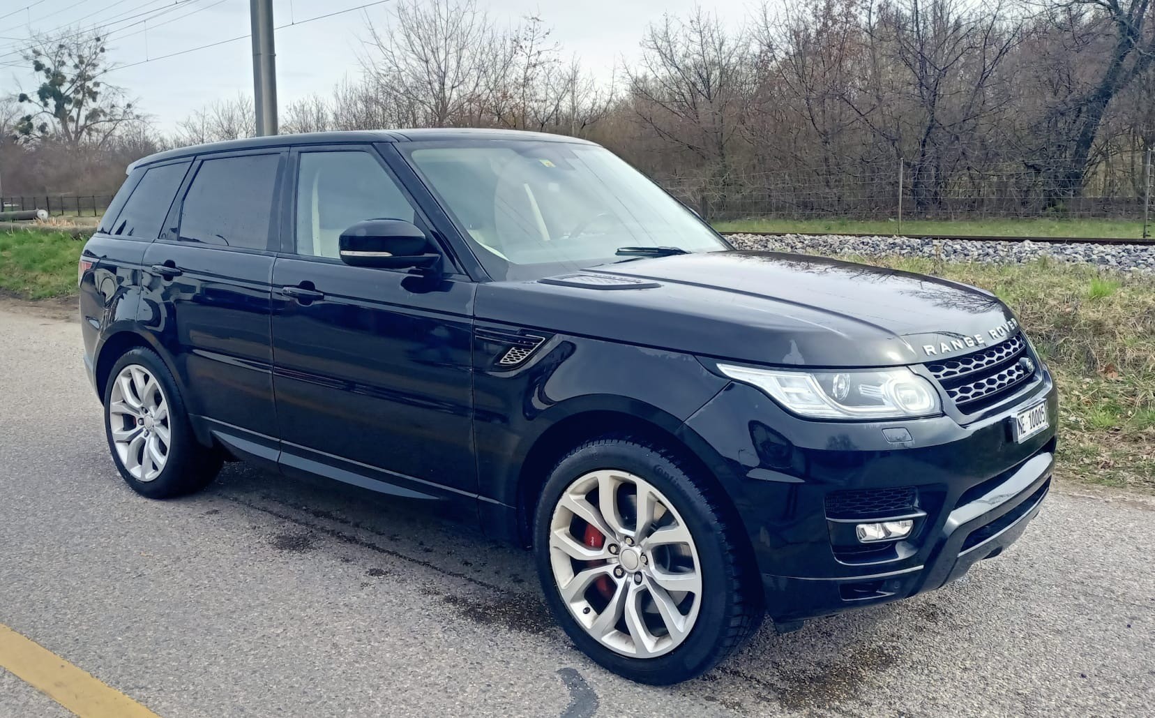 LAND ROVER Range Rover Sport 3.0 SDV6 Autobiography Automatic-image-3
