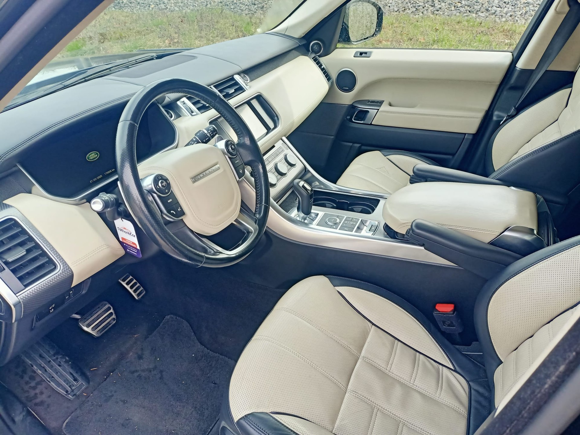 LAND ROVER Range Rover Sport 3.0 SDV6 Autobiography Automatic-image-11