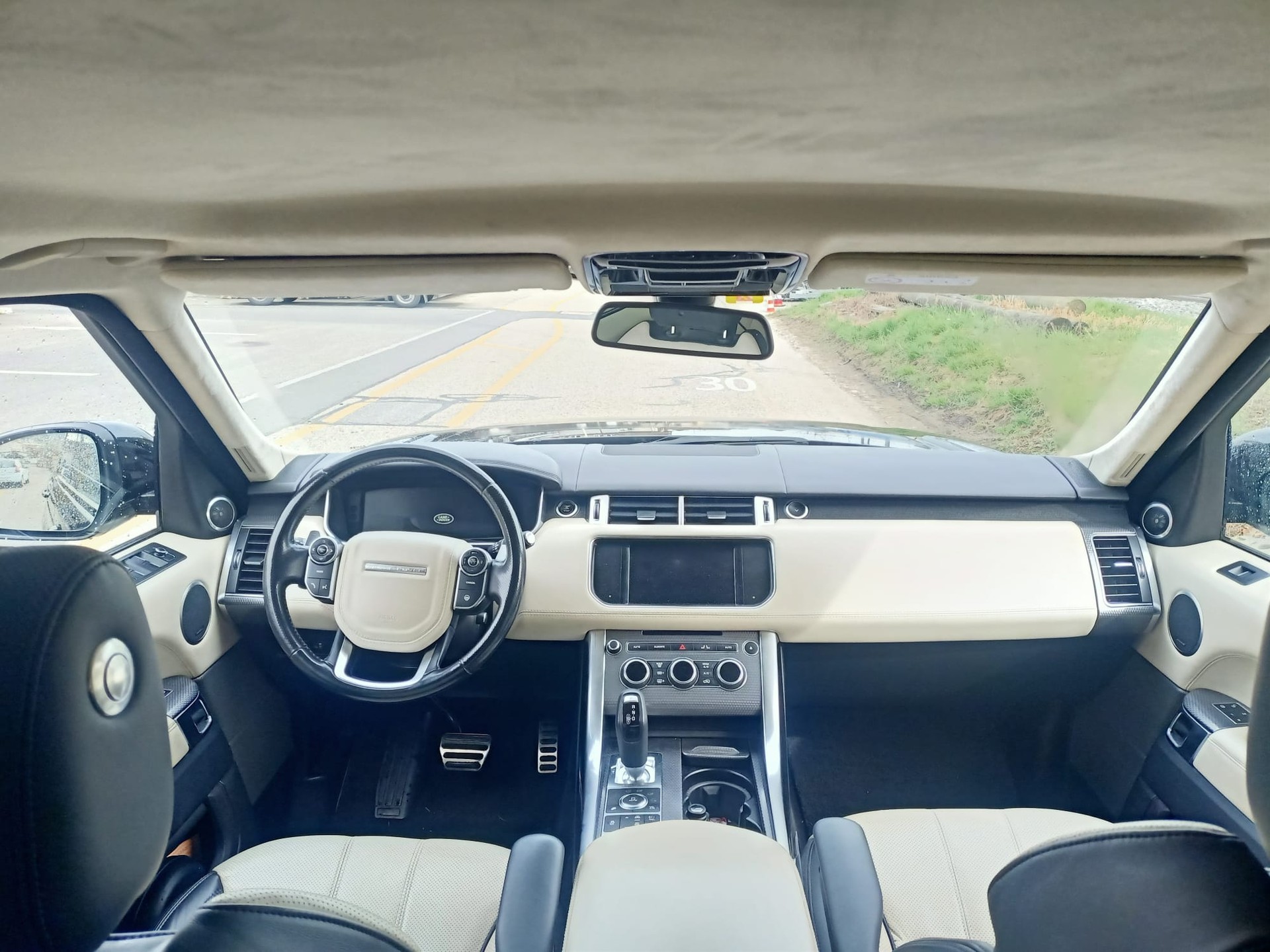 LAND ROVER Range Rover Sport 3.0 SDV6 Autobiography Automatic-image-8