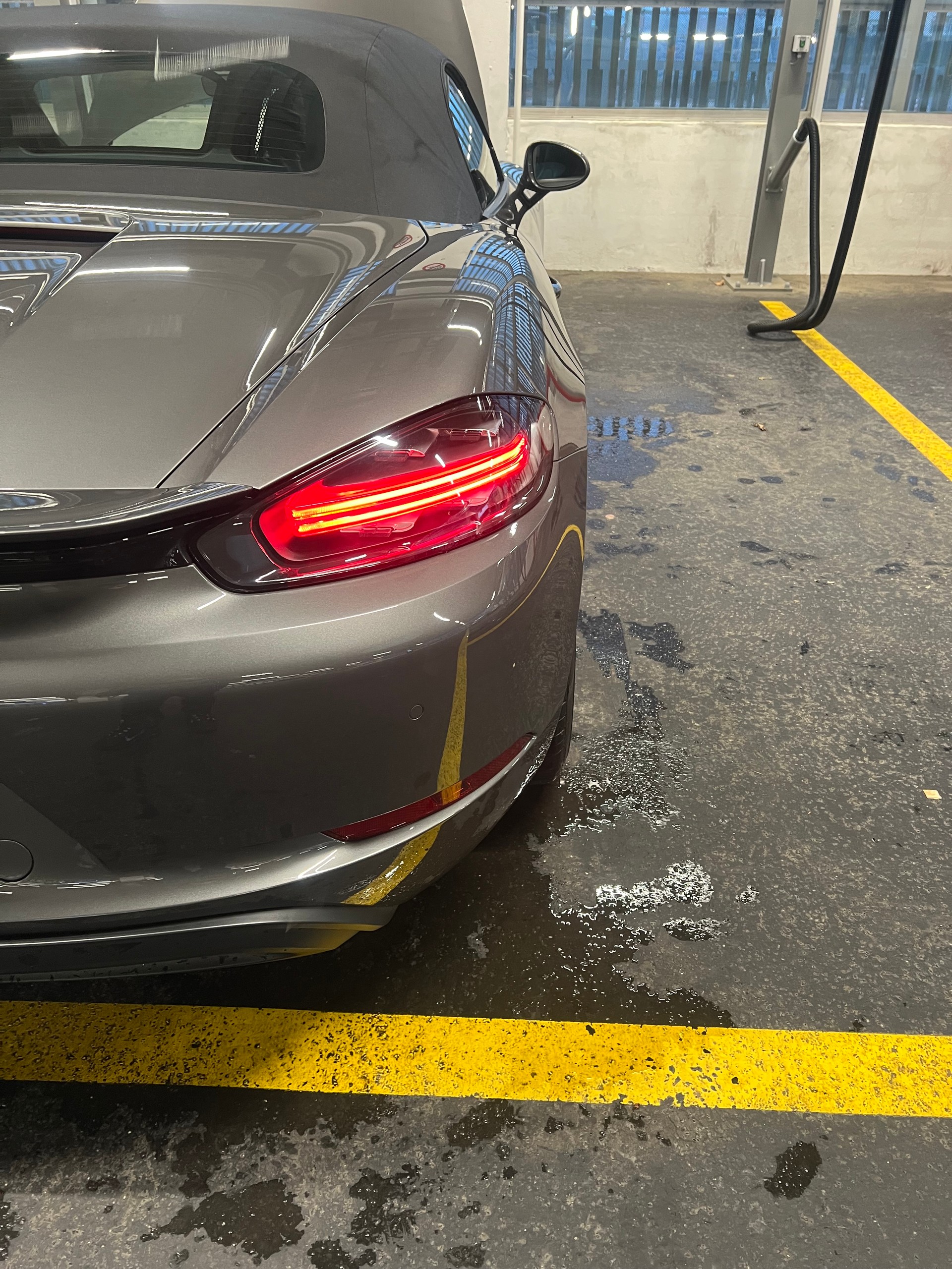 PORSCHE 718 Boxster S 2.5 PDK-image-1