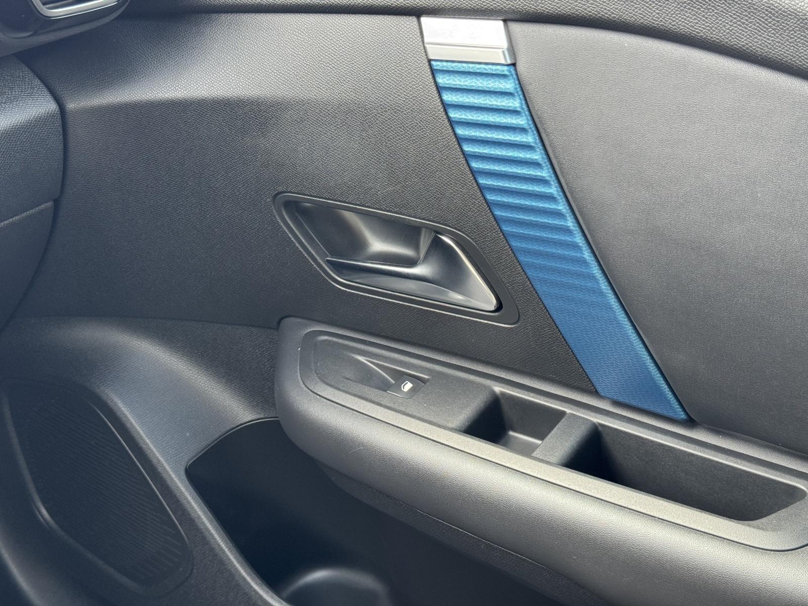 CITROEN e-C4 Swiss Edition-image-15
