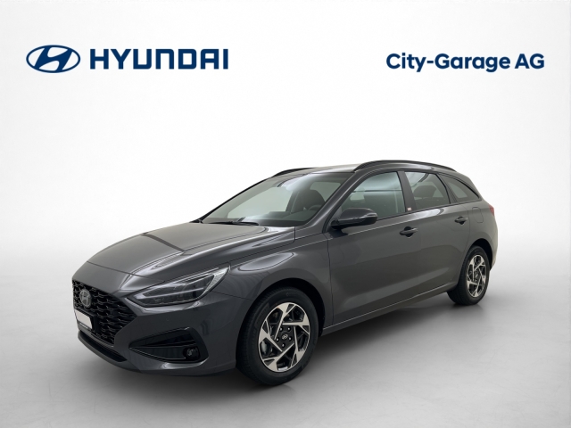 HYUNDAI i30 Wagon 1.5 T-GDi Amplia-image-0