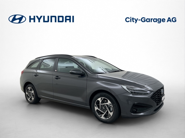 HYUNDAI i30 Wagon 1.5 T-GDi Amplia-image-3