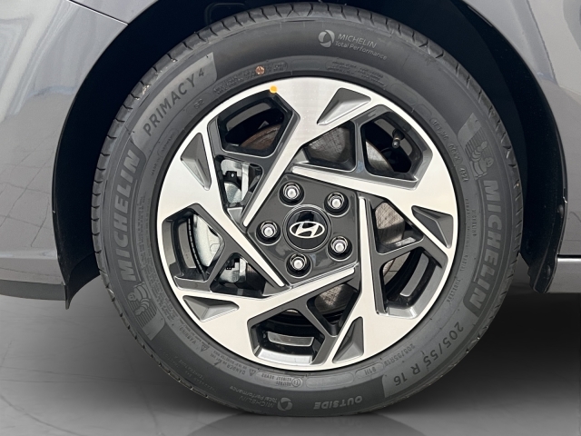 HYUNDAI i30 Wagon 1.5 T-GDi Amplia-image-9