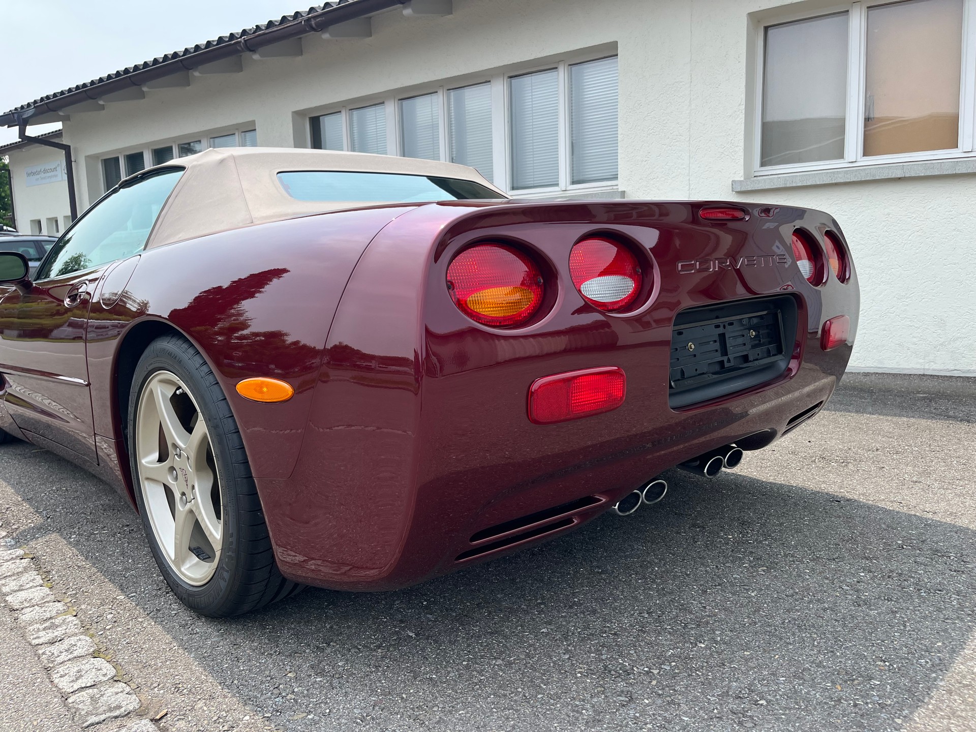 CHEVROLET Corvette C5 50th anniversary Sondermodell-image-3