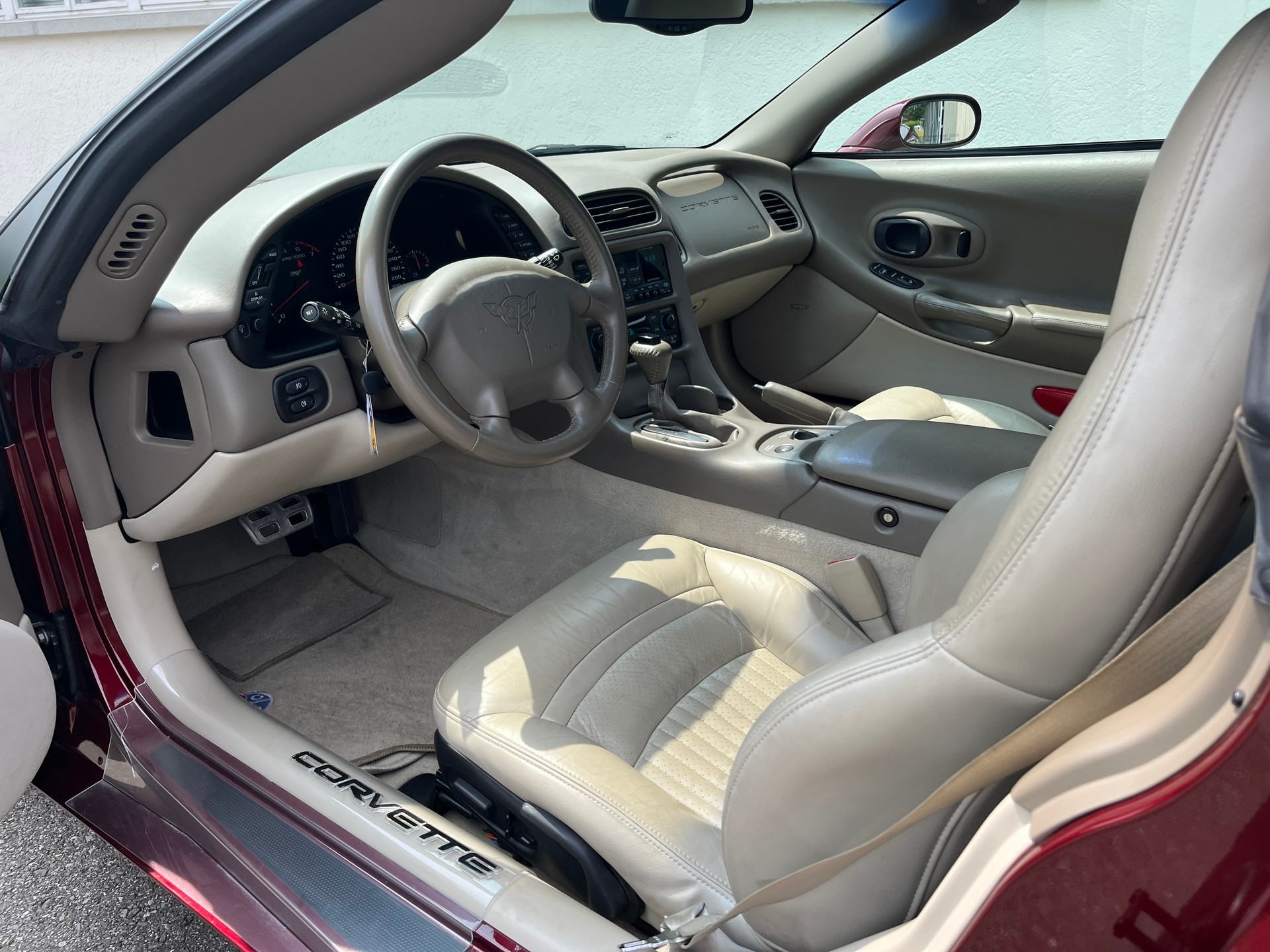 CHEVROLET Corvette C5 50th anniversary Sondermodell-image-8