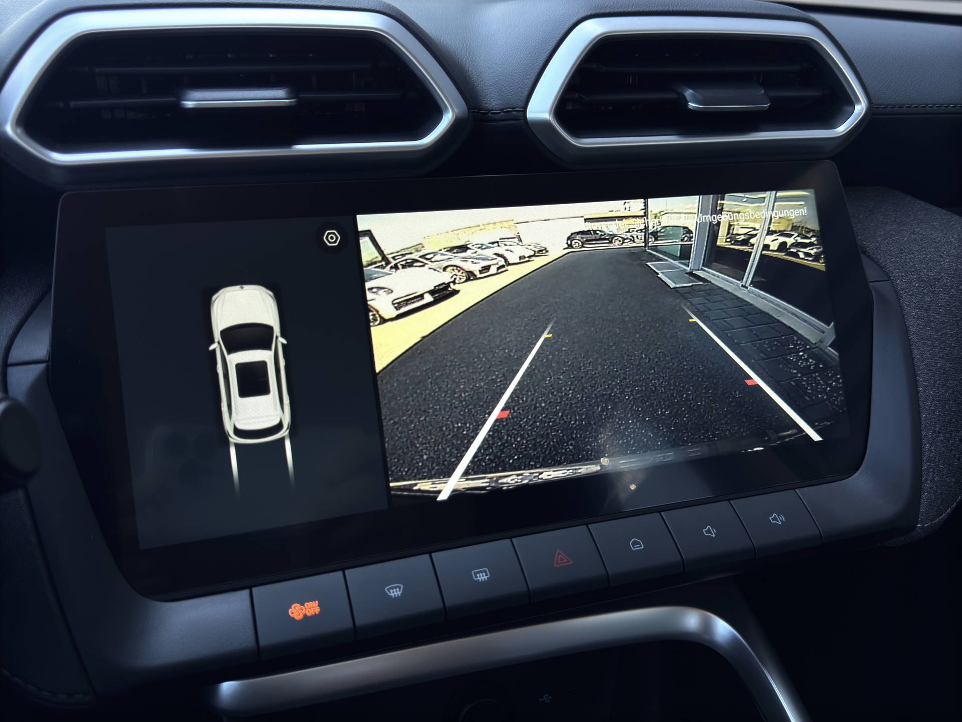 MG ZS 1.5 Hybrid+ Comfort-image-15