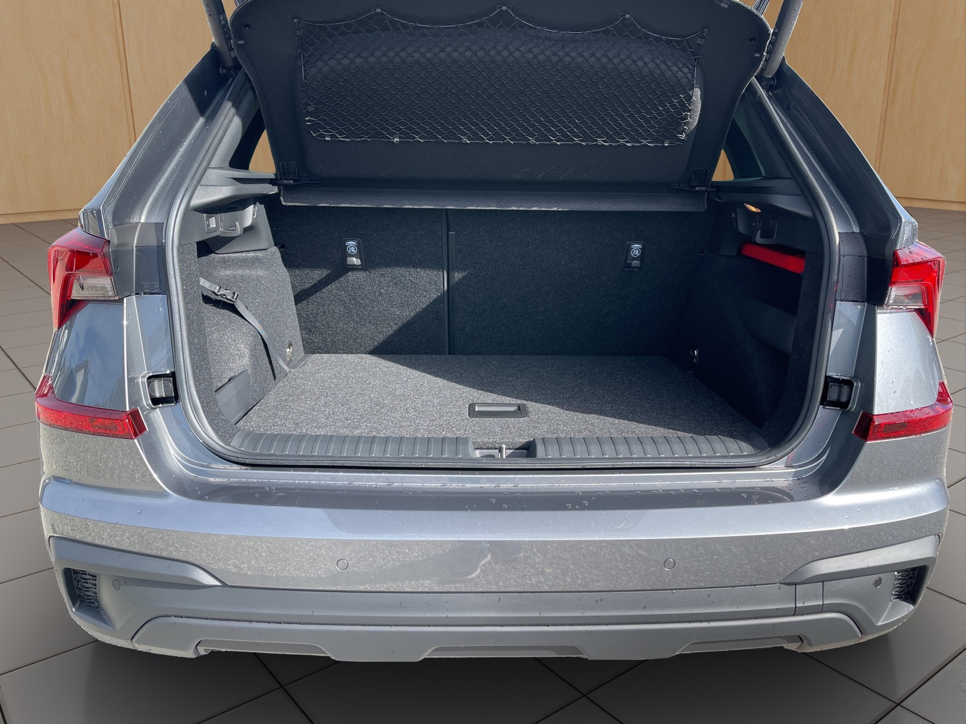 SKODA Kamiq 1.0 TSI Dynamic DSG-image-8