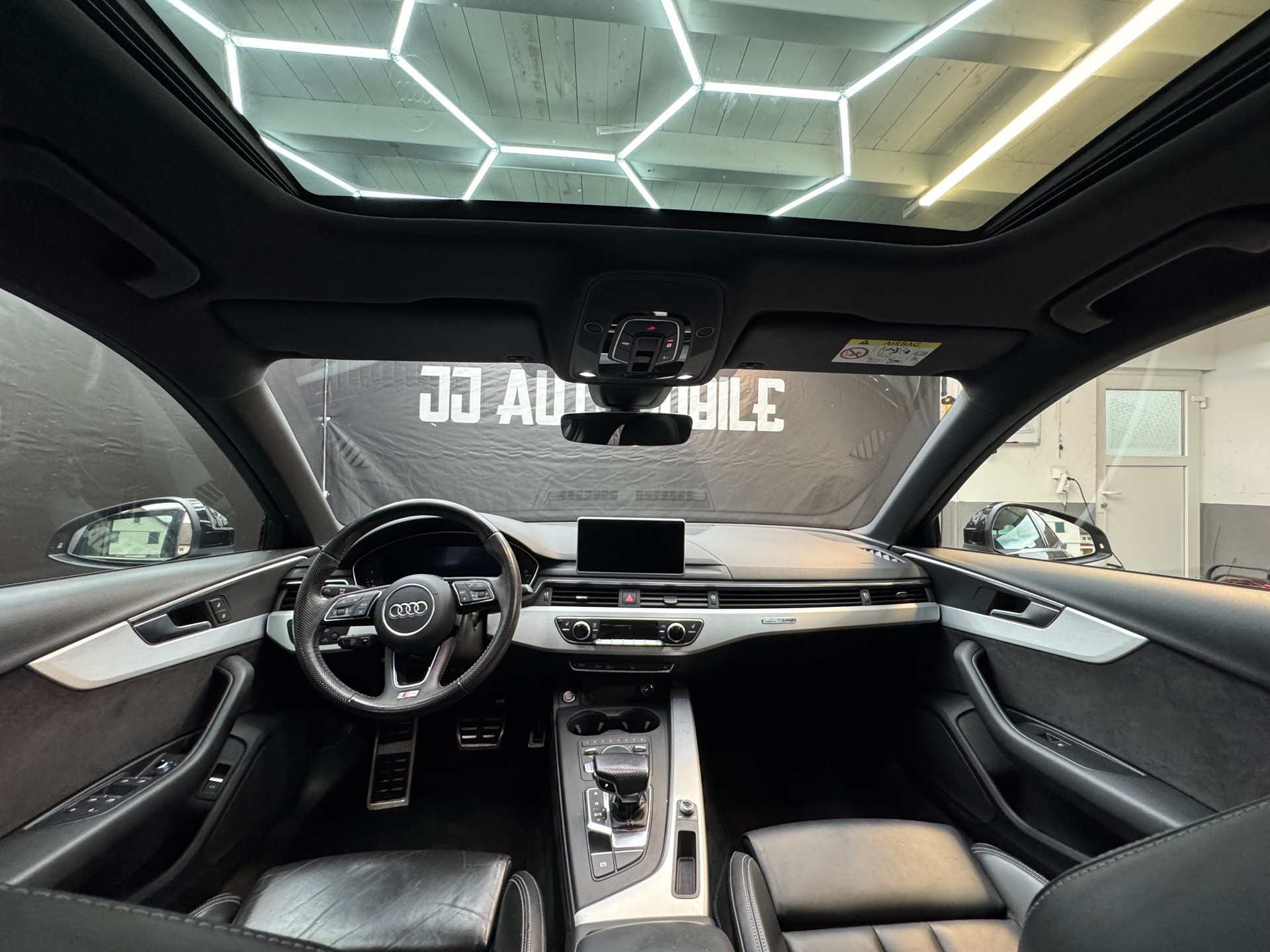 AUDI A4 3.0 TDI Sport quattro tiptronic-image-7