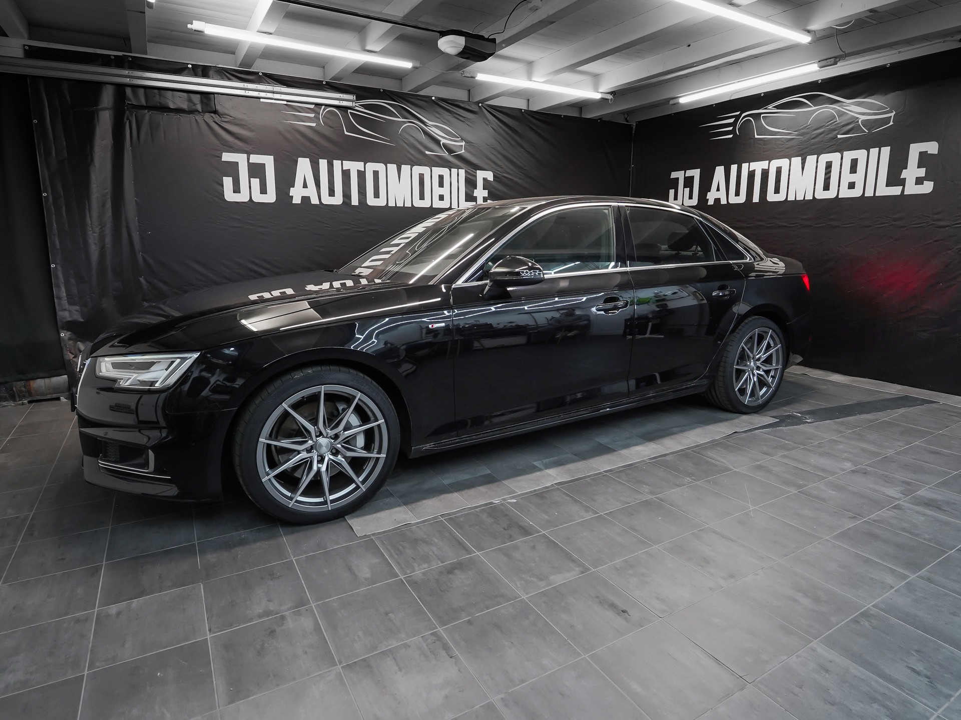 AUDI A4 3.0 TDI Sport quattro tiptronic-image-4