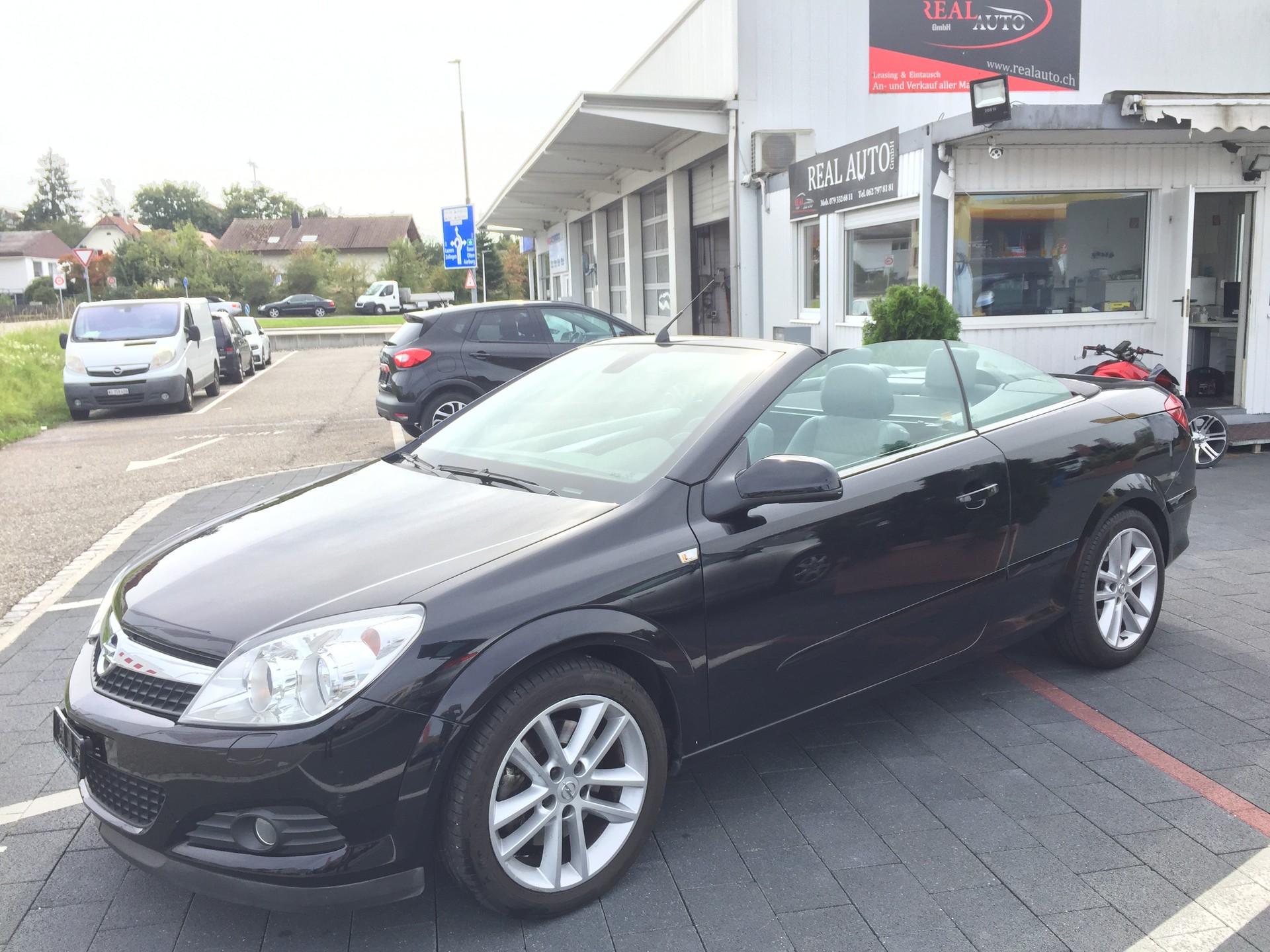 OPEL Astra TT 1.6i 16V Turbo Cosmo-image-11