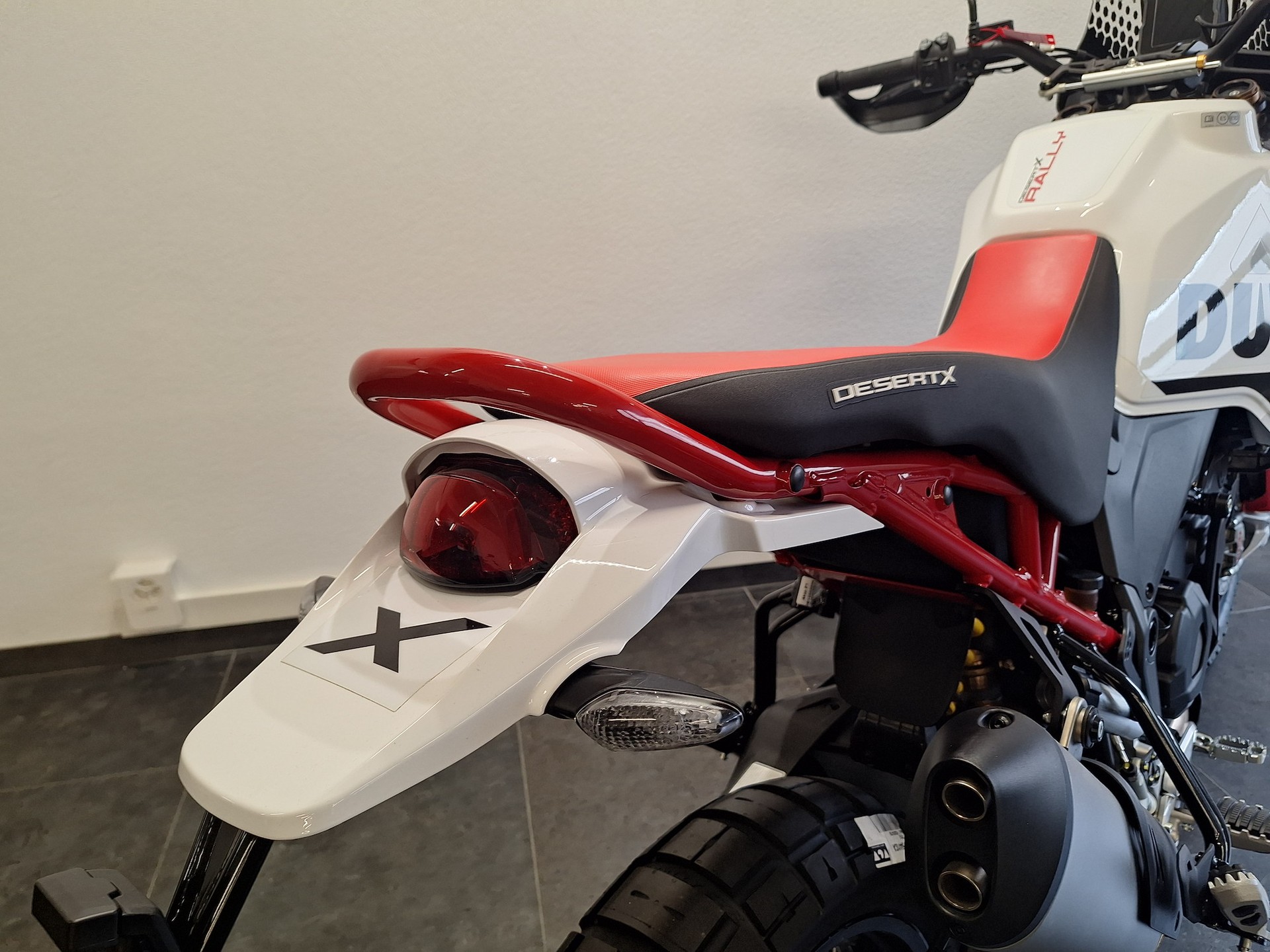 DUCATI Desert X Rally-image-5