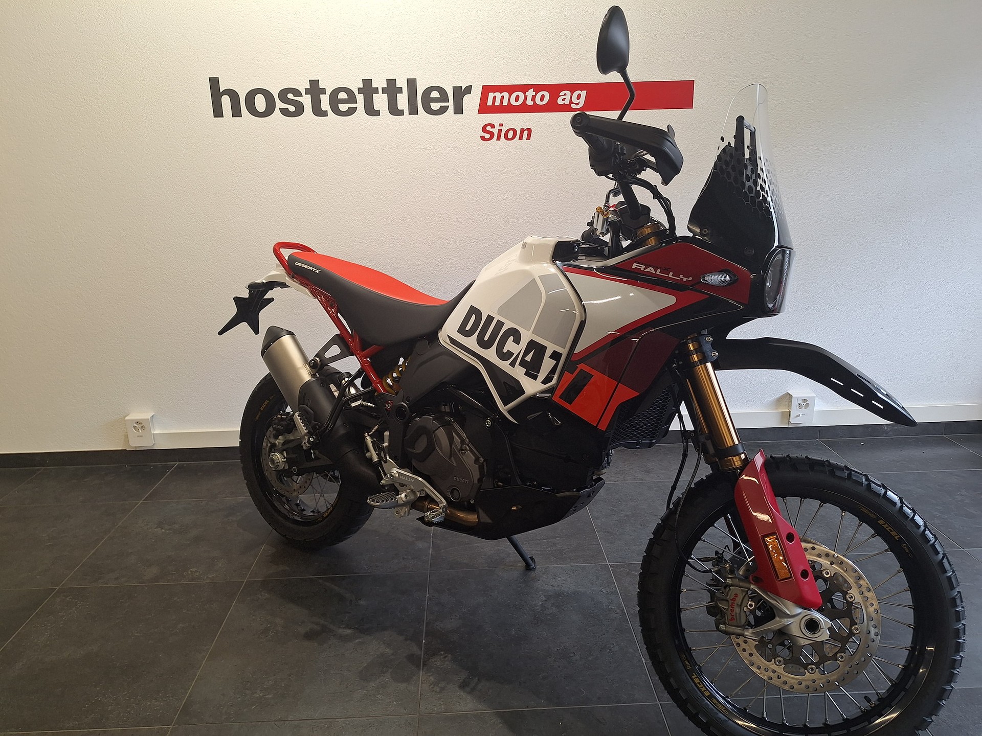 DUCATI Desert X Rally
