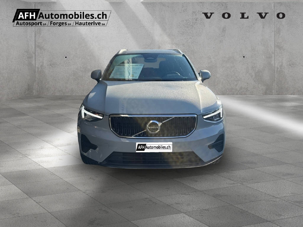 VOLVO XC40 2.0 B3 MH Core-image-7