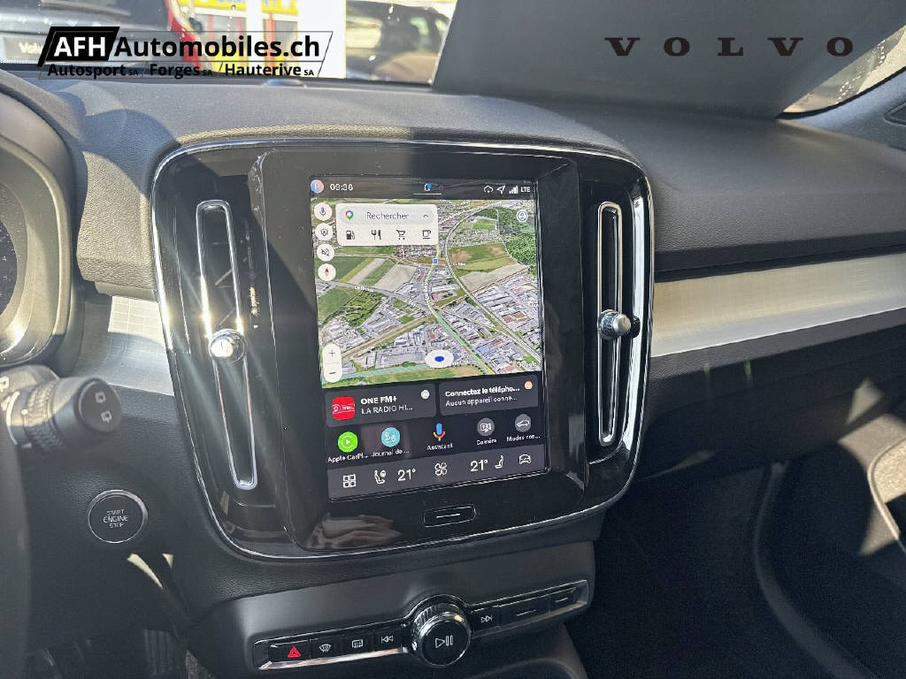 VOLVO XC40 2.0 B3 MH Core-image-11