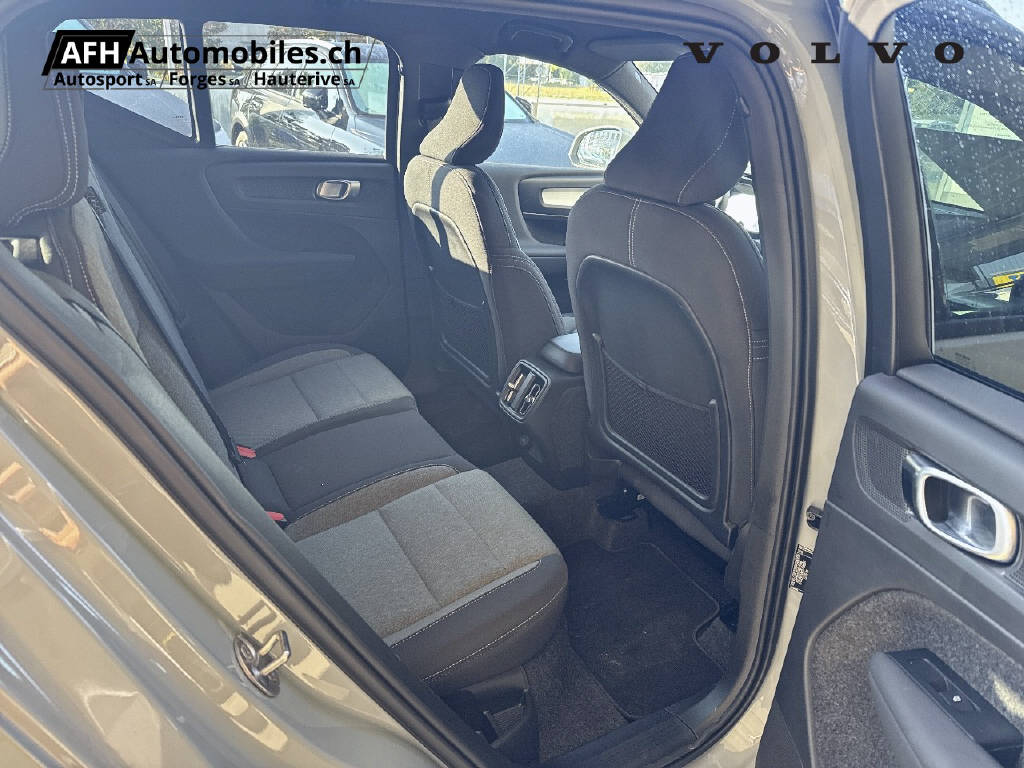 VOLVO XC40 2.0 B3 MH Core-image-15
