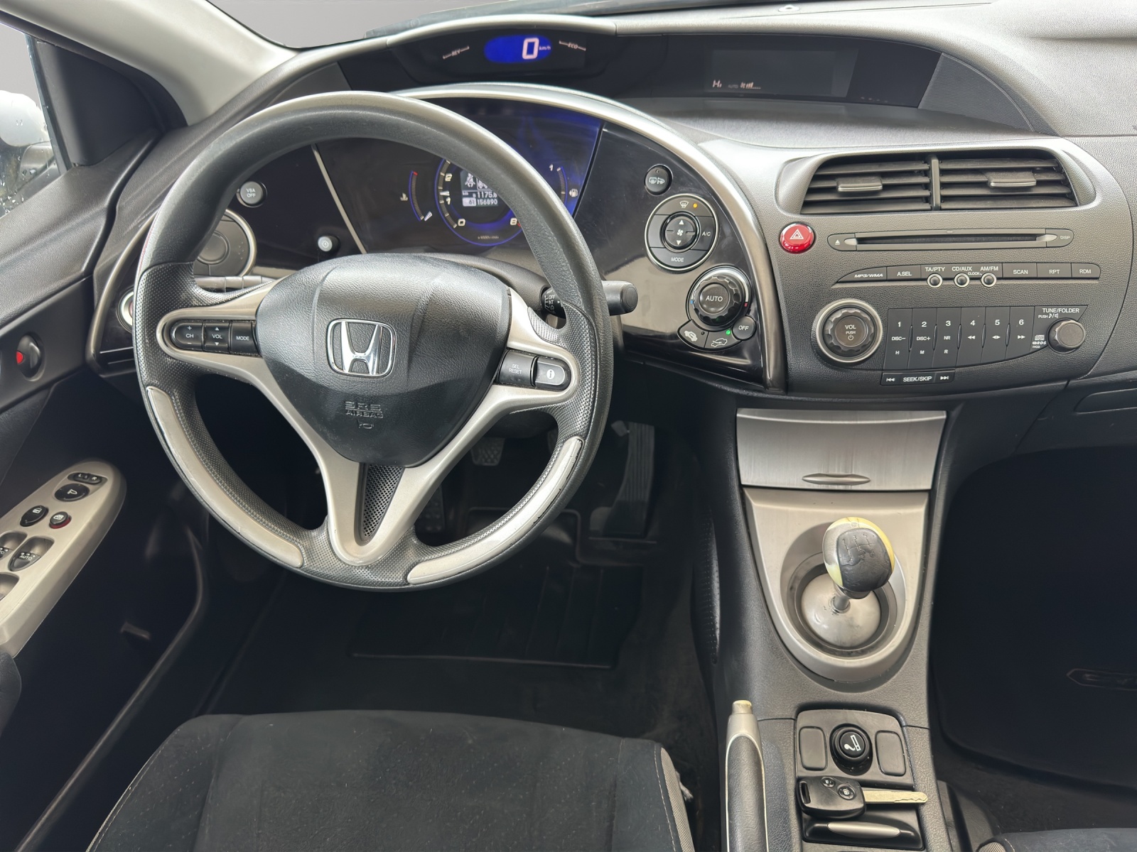 HONDA Civic 1.4i Comfort-image-10