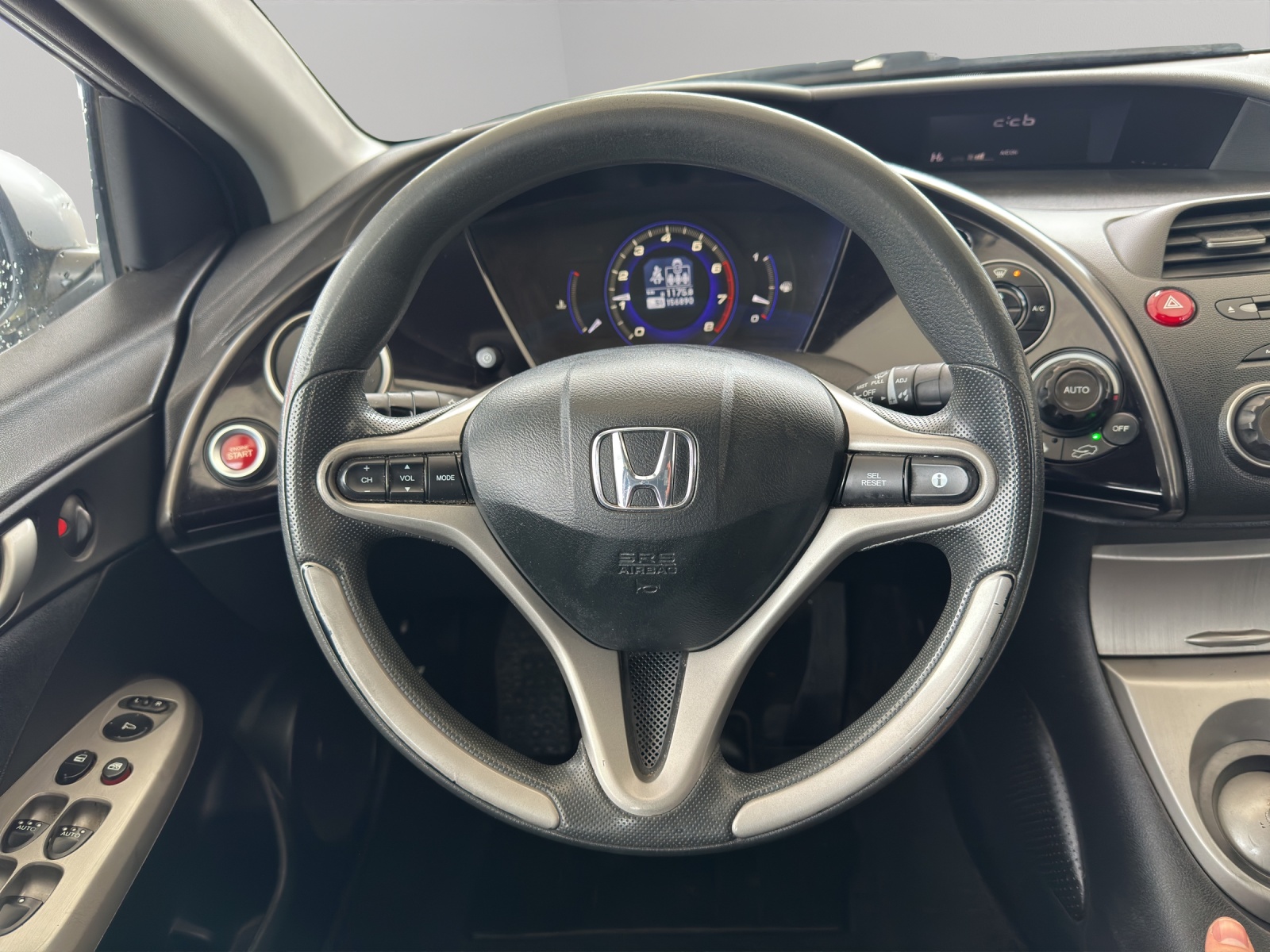 HONDA Civic 1.4i Comfort-image-15