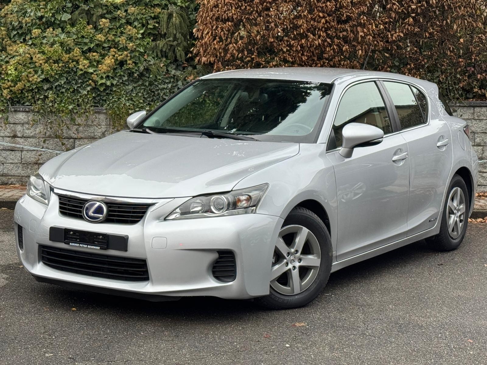 LEXUS CT 200h 1.8 comfort CVT