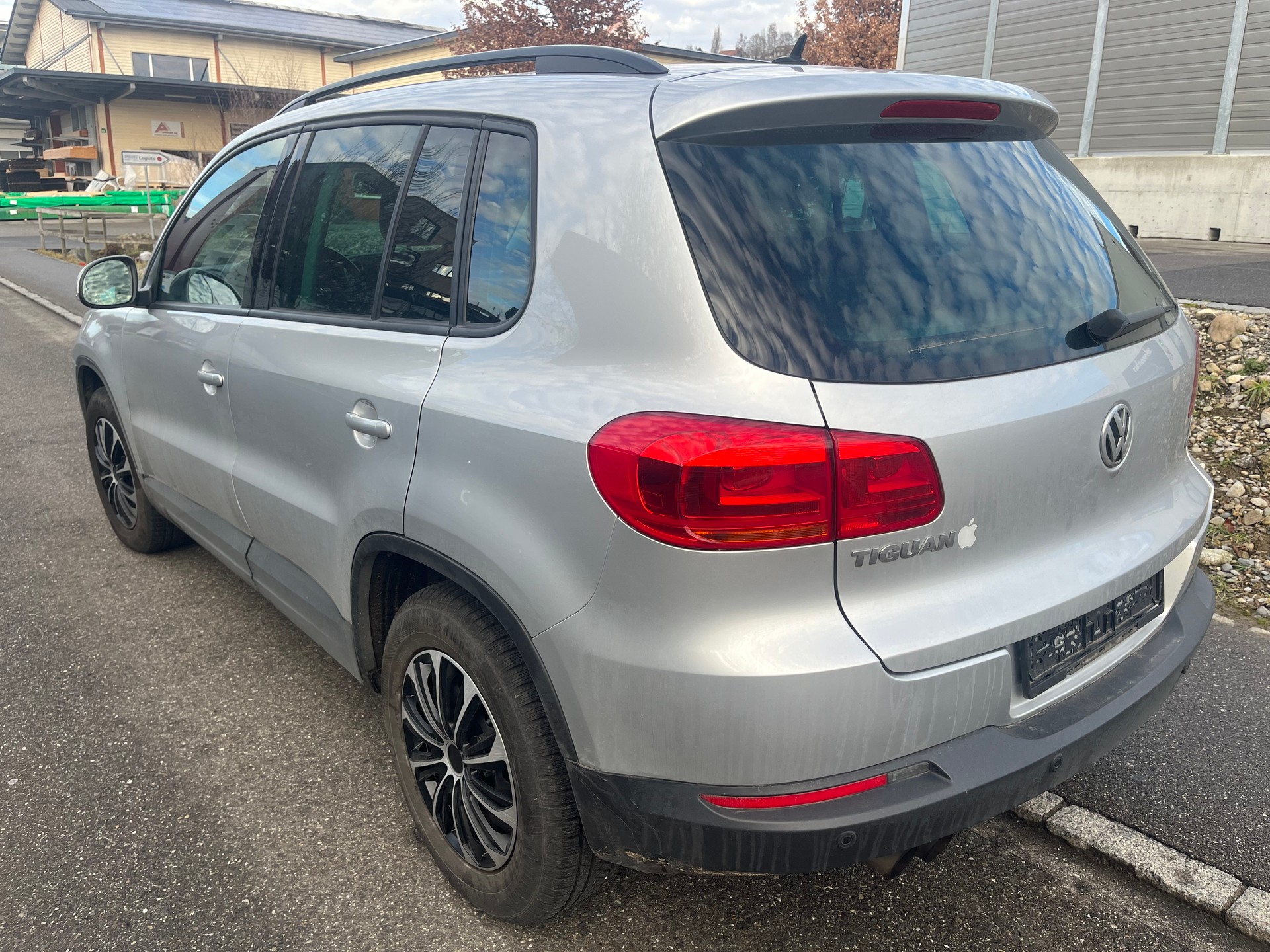 VW Tiguan 1.4 TSI BlueMotion Trend&Fun 4x2-image-3