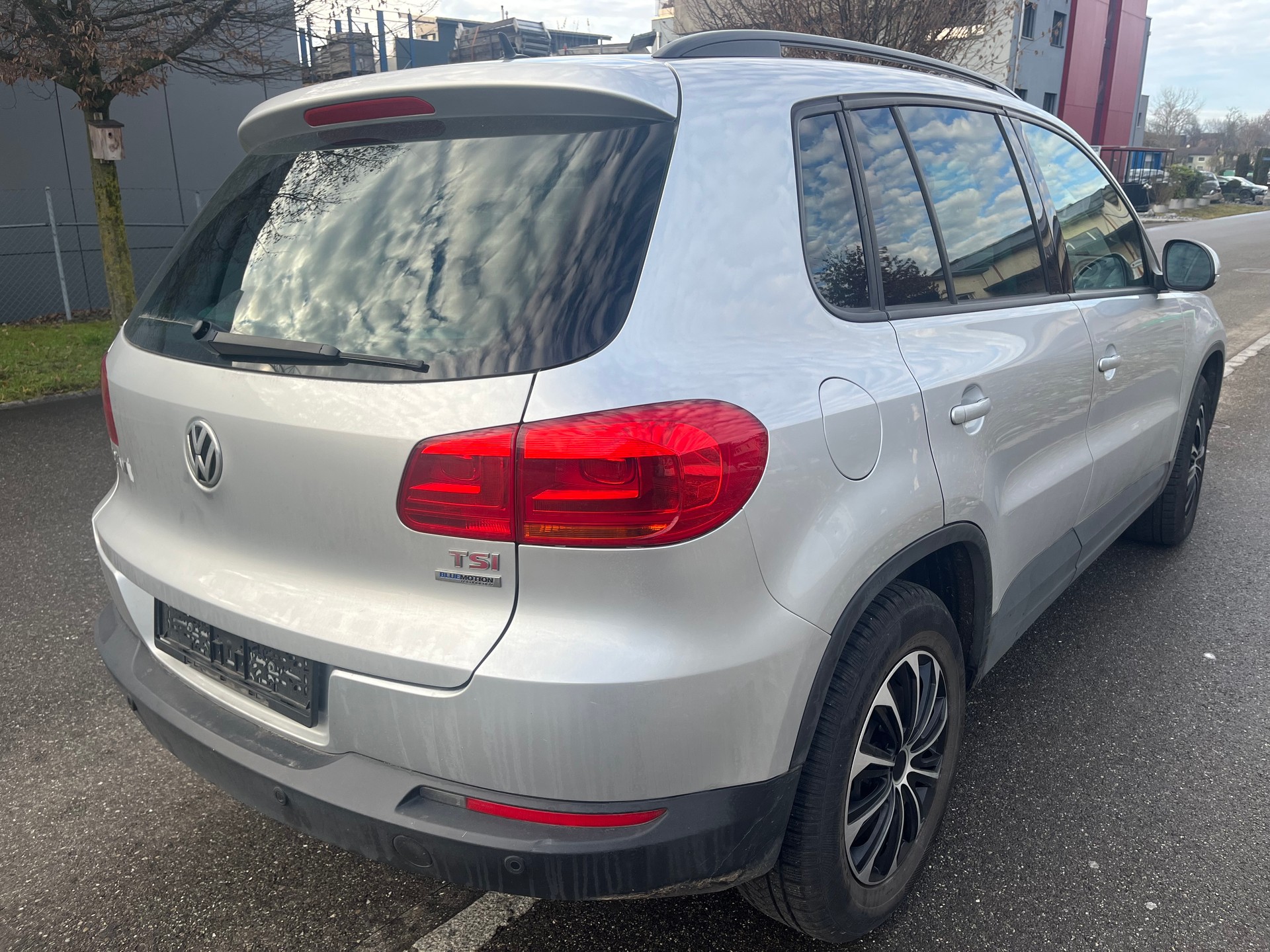 VW Tiguan 1.4 TSI BlueMotion Trend&Fun 4x2-image-5