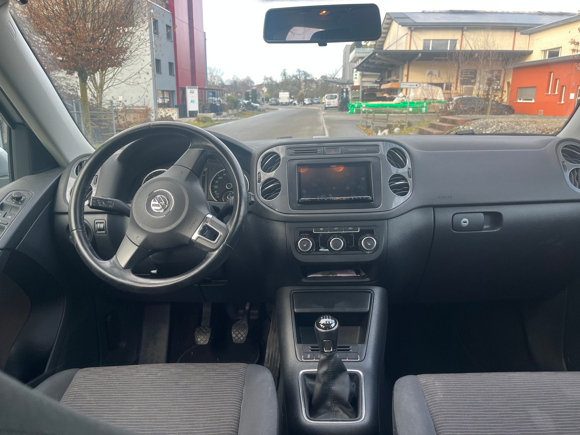 VW Tiguan 1.4 TSI BlueMotion Trend&Fun 4x2-image-8